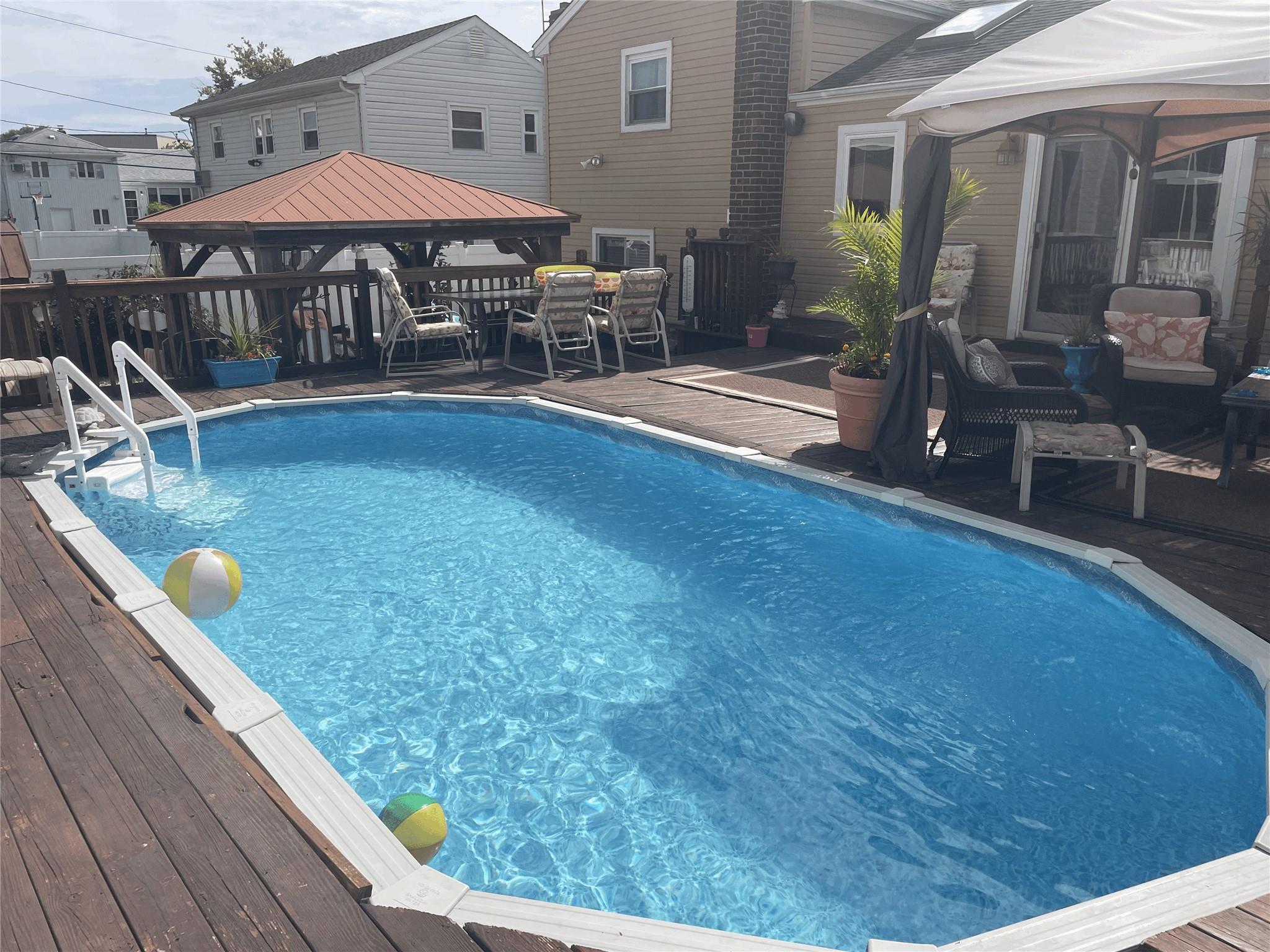 Single Family Cheshire  Nassau County, NY 11096, MLS-873654-25