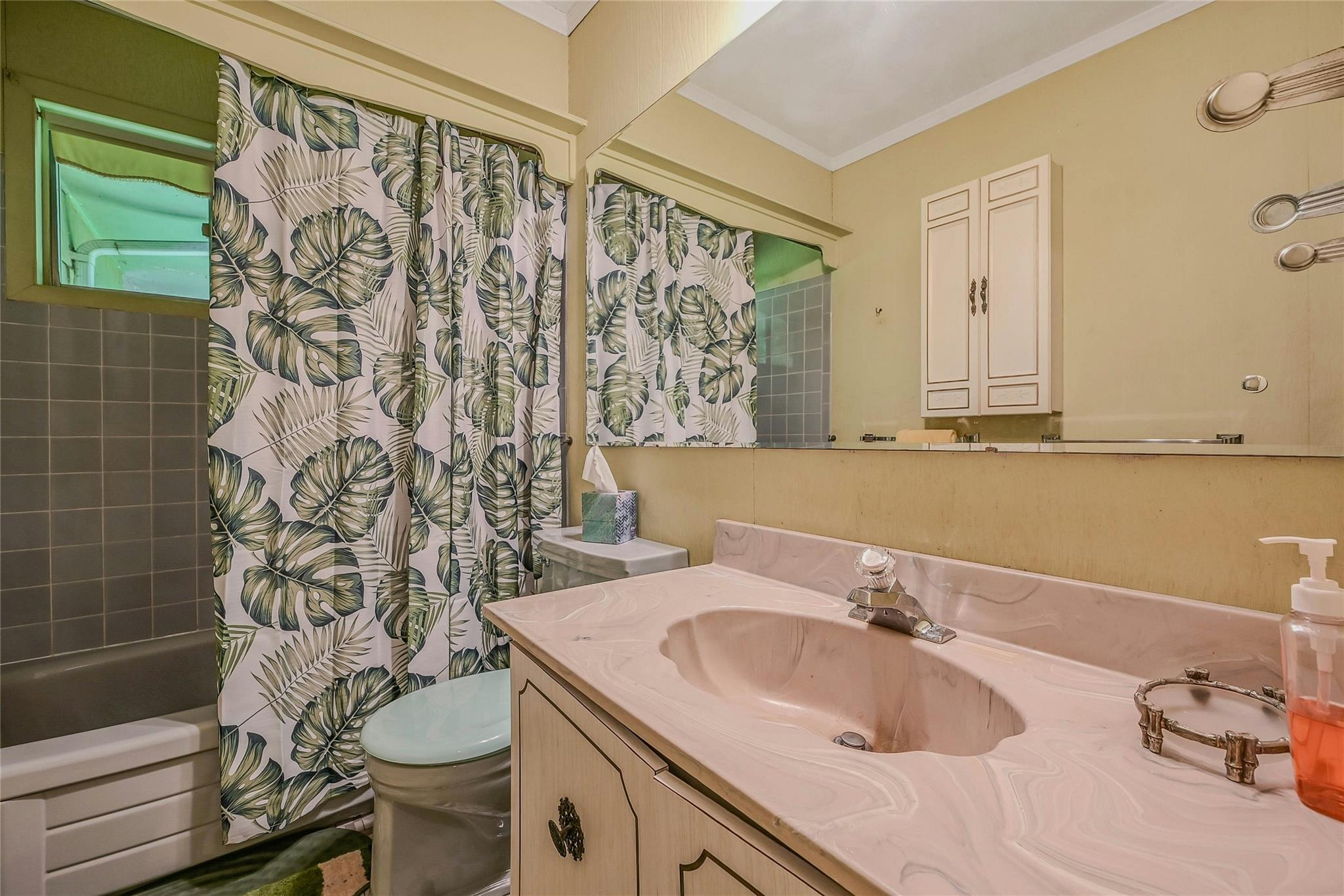 Single Family Moonedge  Suffolk County, NY 11768, MLS-873662-19
