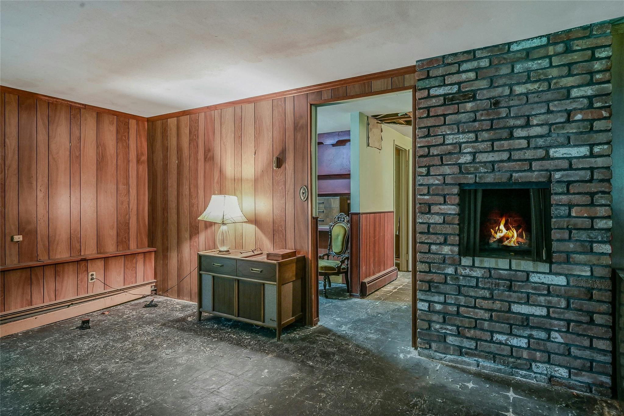 Single Family Moonedge  Suffolk County, NY 11768, MLS-873662-21