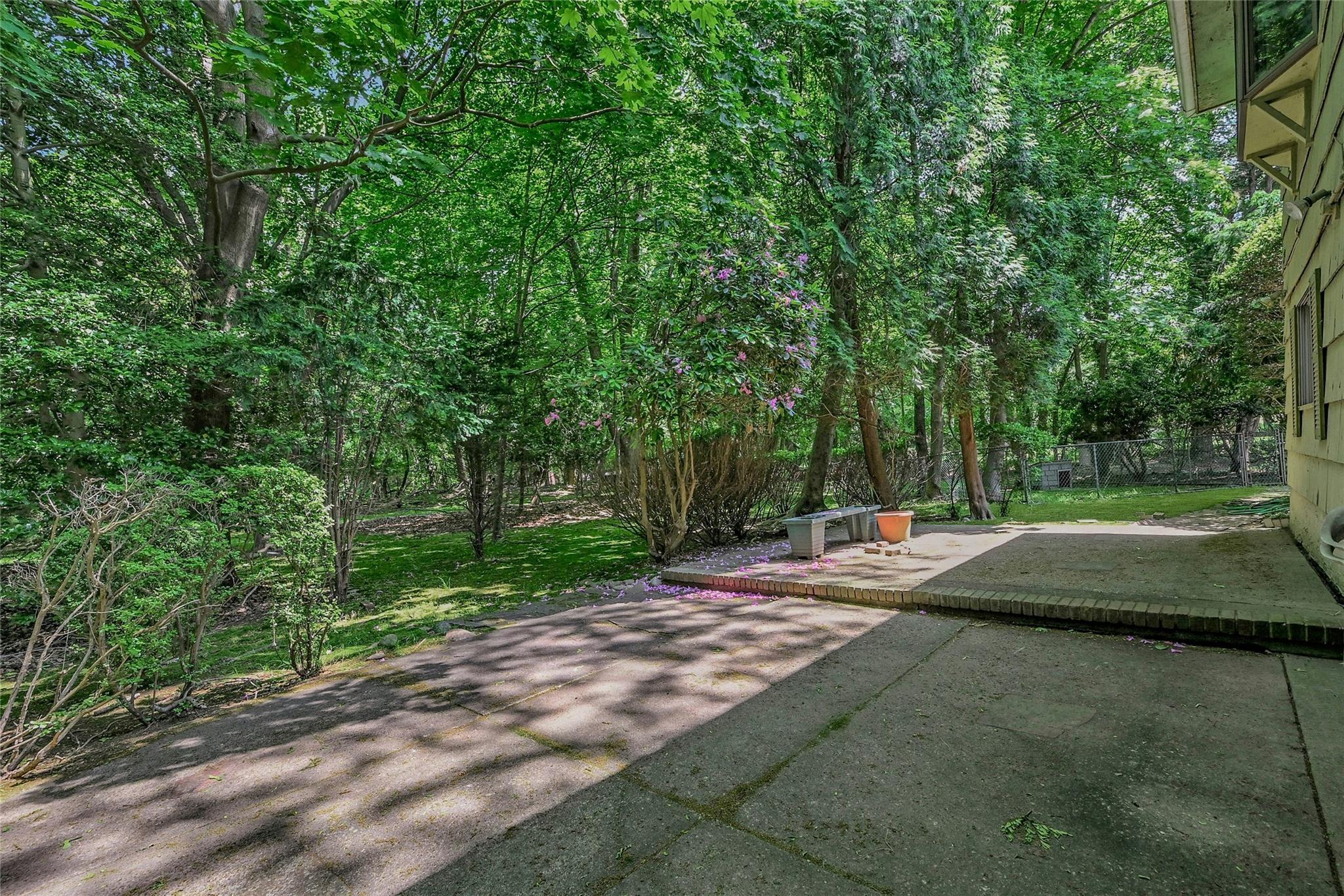 Single Family Moonedge  Suffolk County, NY 11768, MLS-873662-24