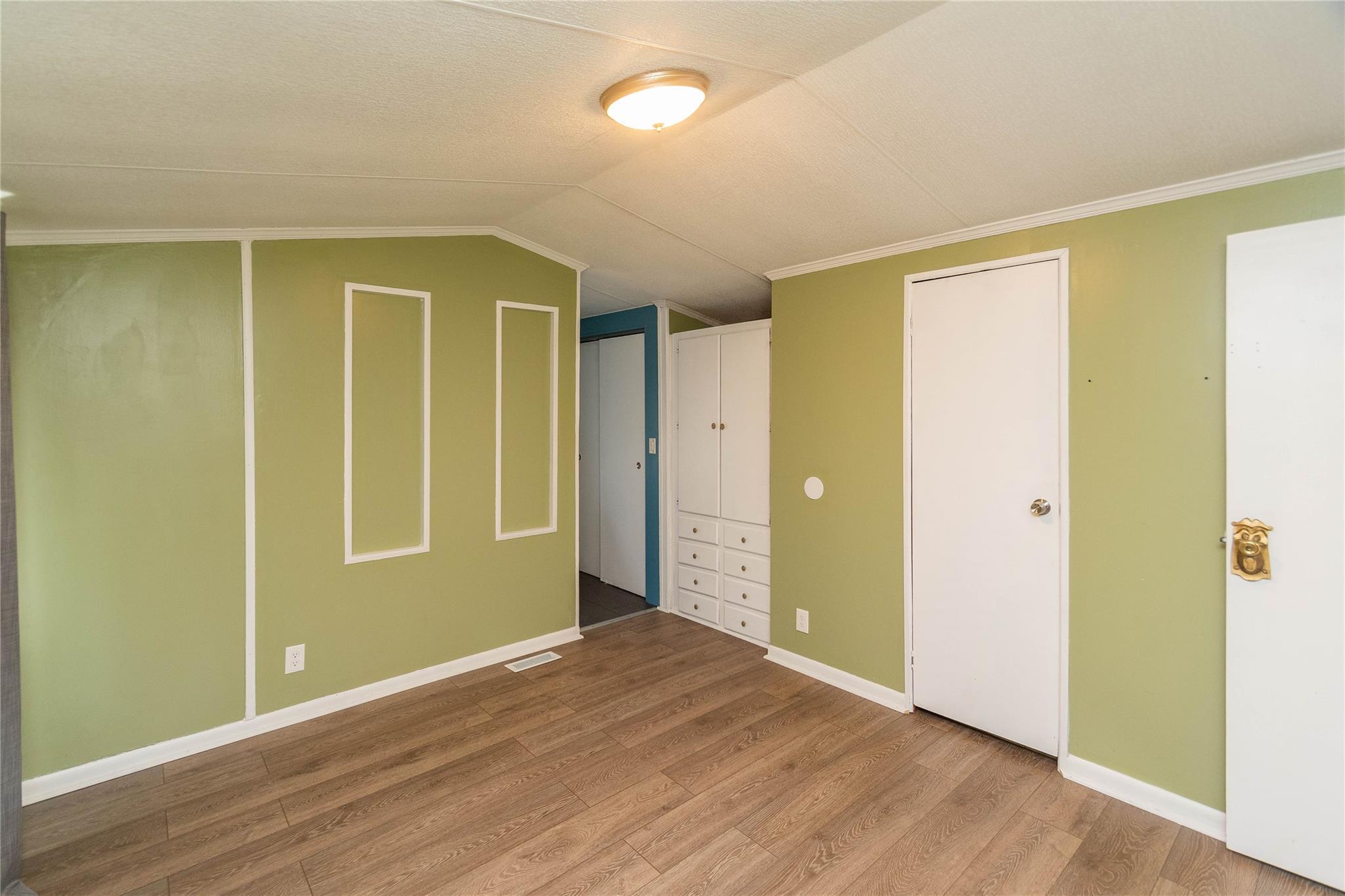 Single Family Hilltop  Dutchess County, NY 12569, MLS-873666-19