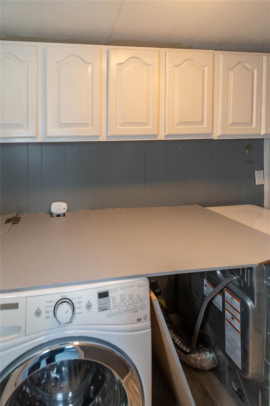 Single Family Hilltop  Dutchess County, NY 12569, MLS-873666-21