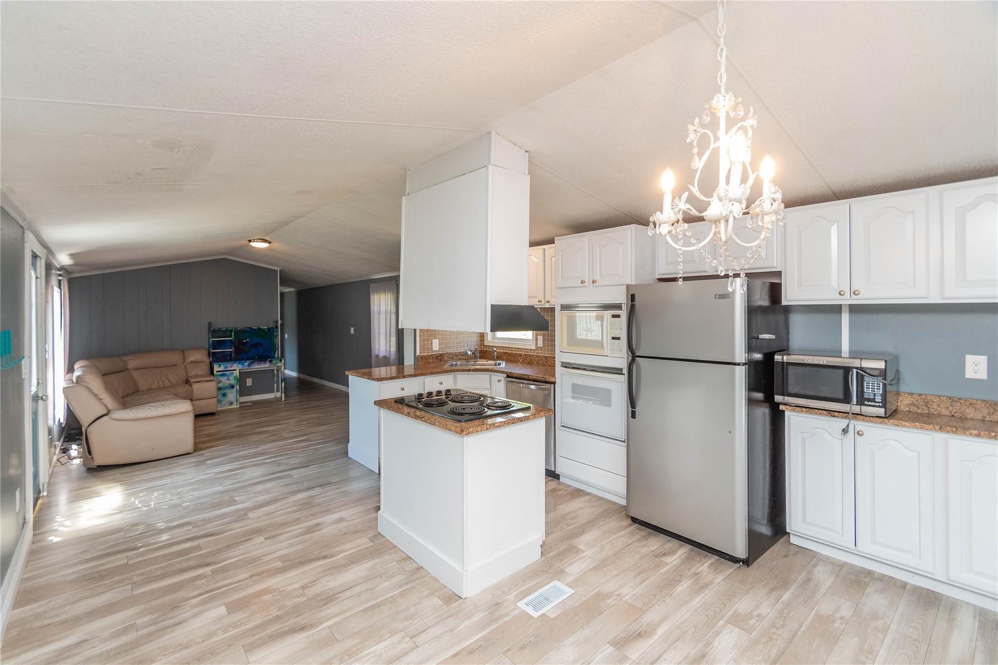 Single Family Hilltop  Dutchess County, NY 12569, MLS-873666-9