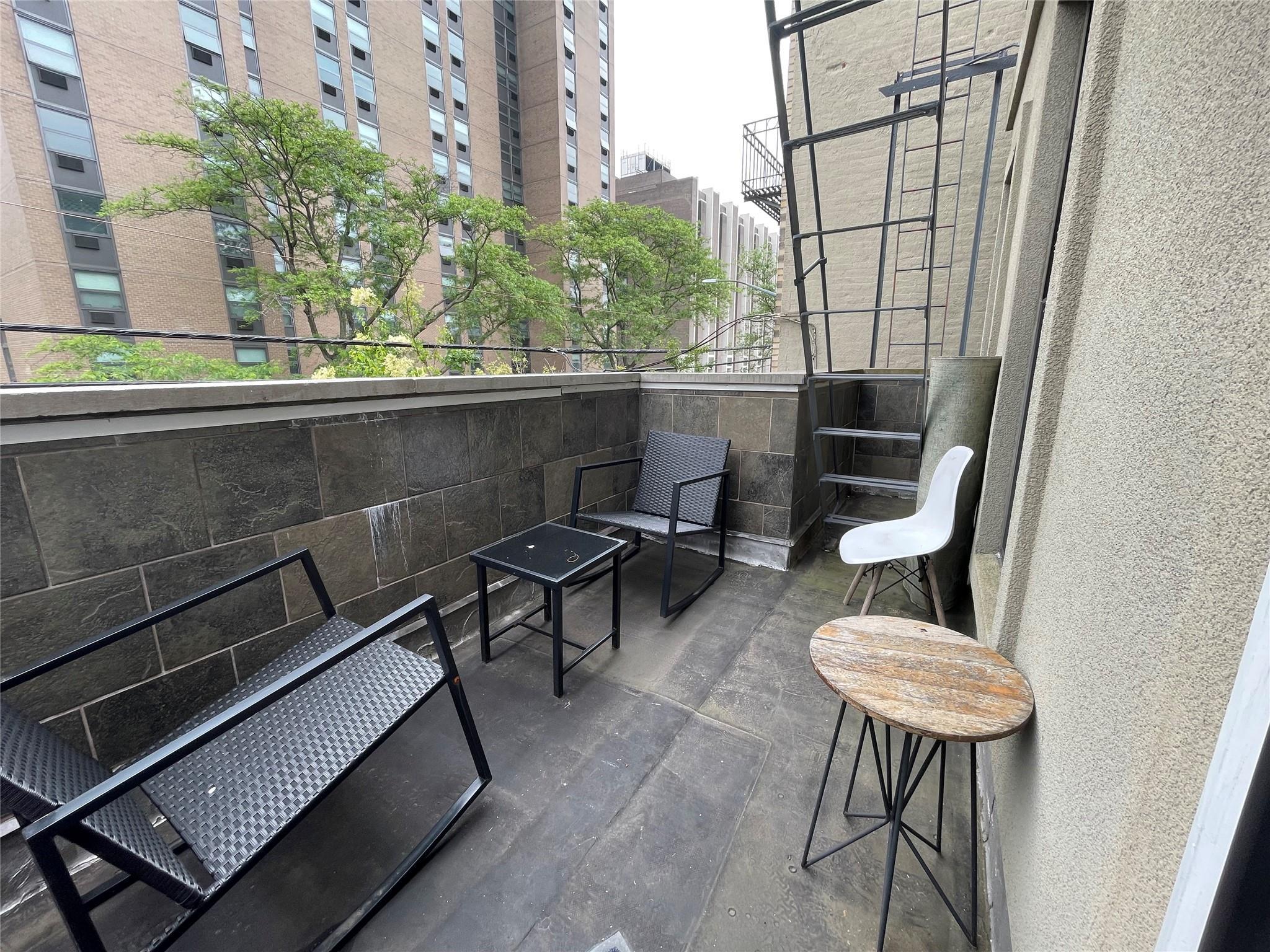 Single Family 191st  Bronx, NY 10458, MLS-873673-16