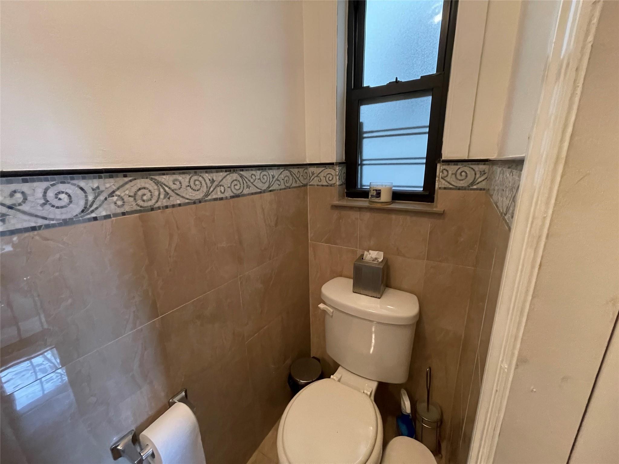 Single Family 191st  Bronx, NY 10458, MLS-873673-9