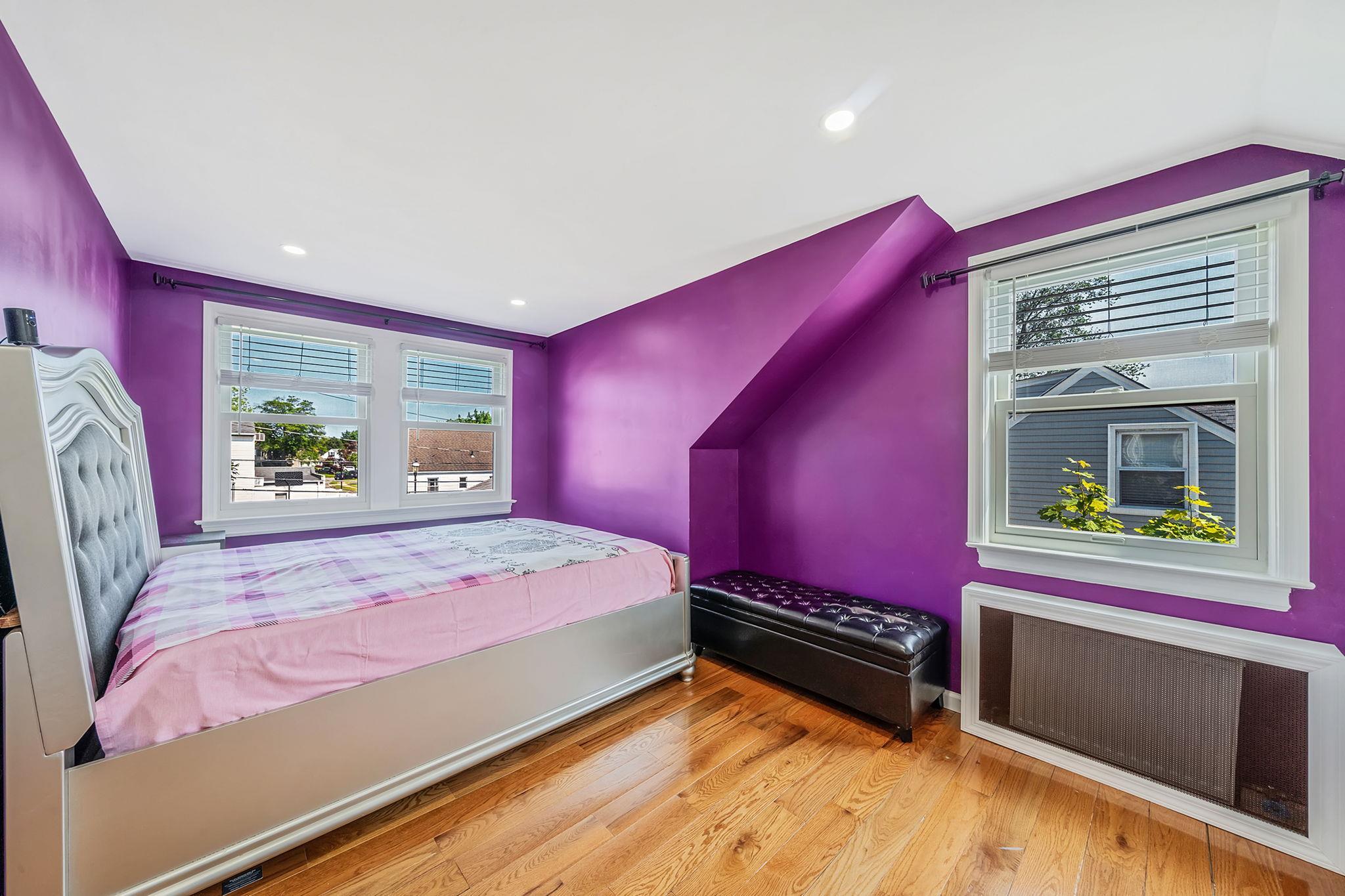 Single Family Franklin Nassau County, NY 11580, MLS-873692-19