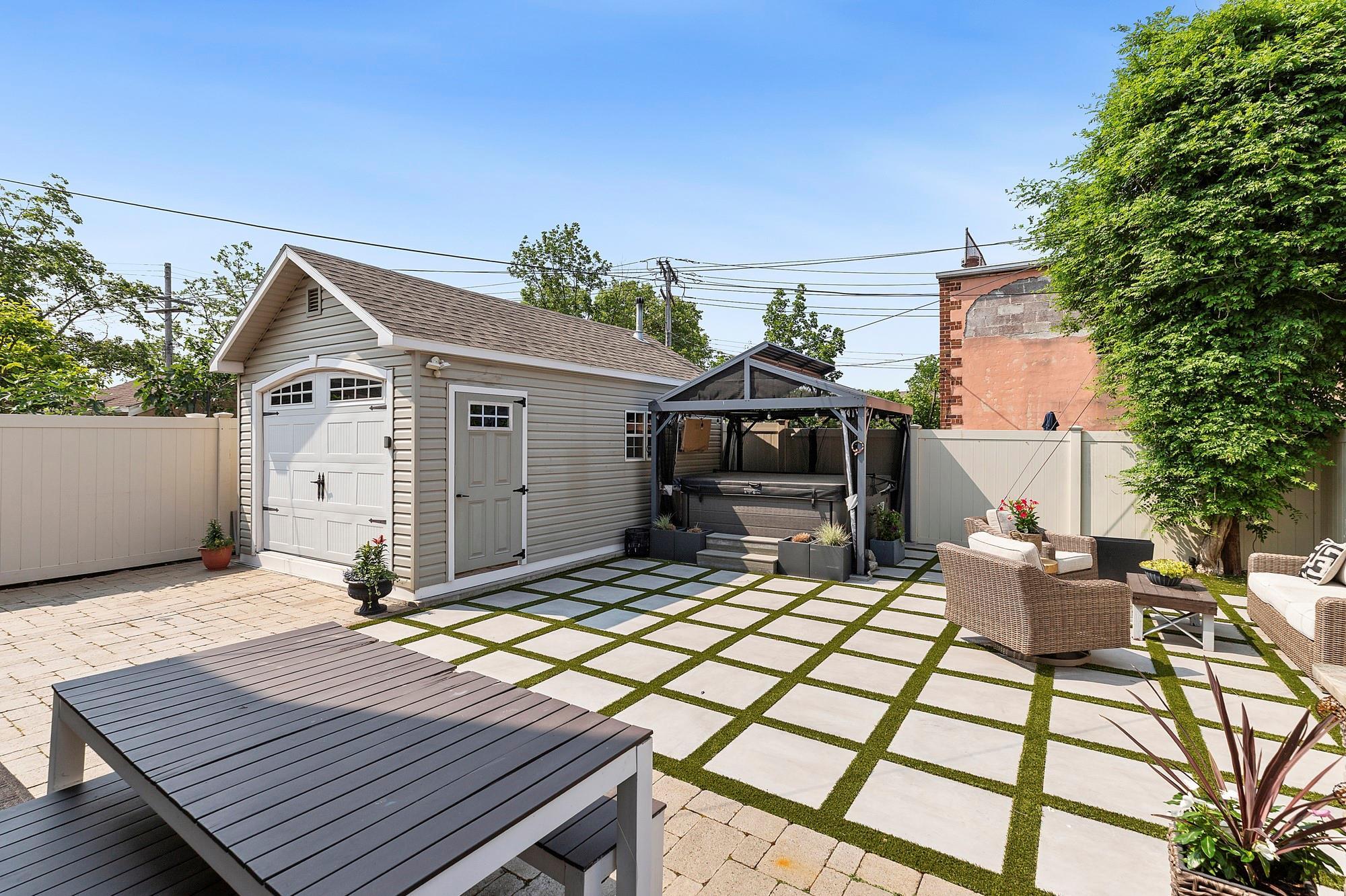 Single Family 22nd  Queens, NY 11357, MLS-873706-14
