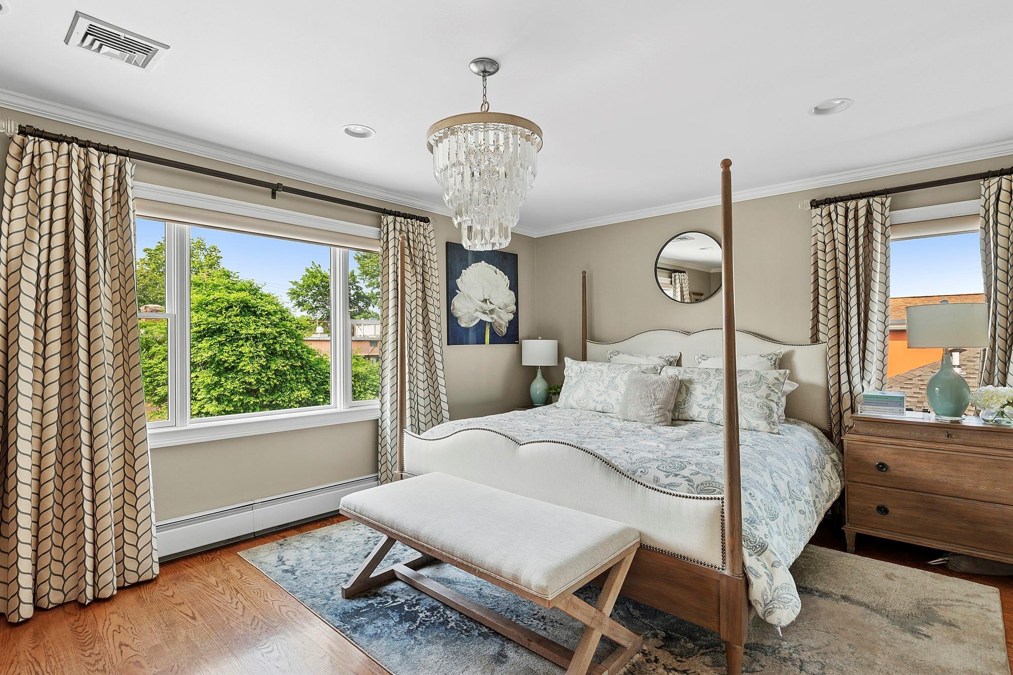 Single Family 22nd  Queens, NY 11357, MLS-873706-8