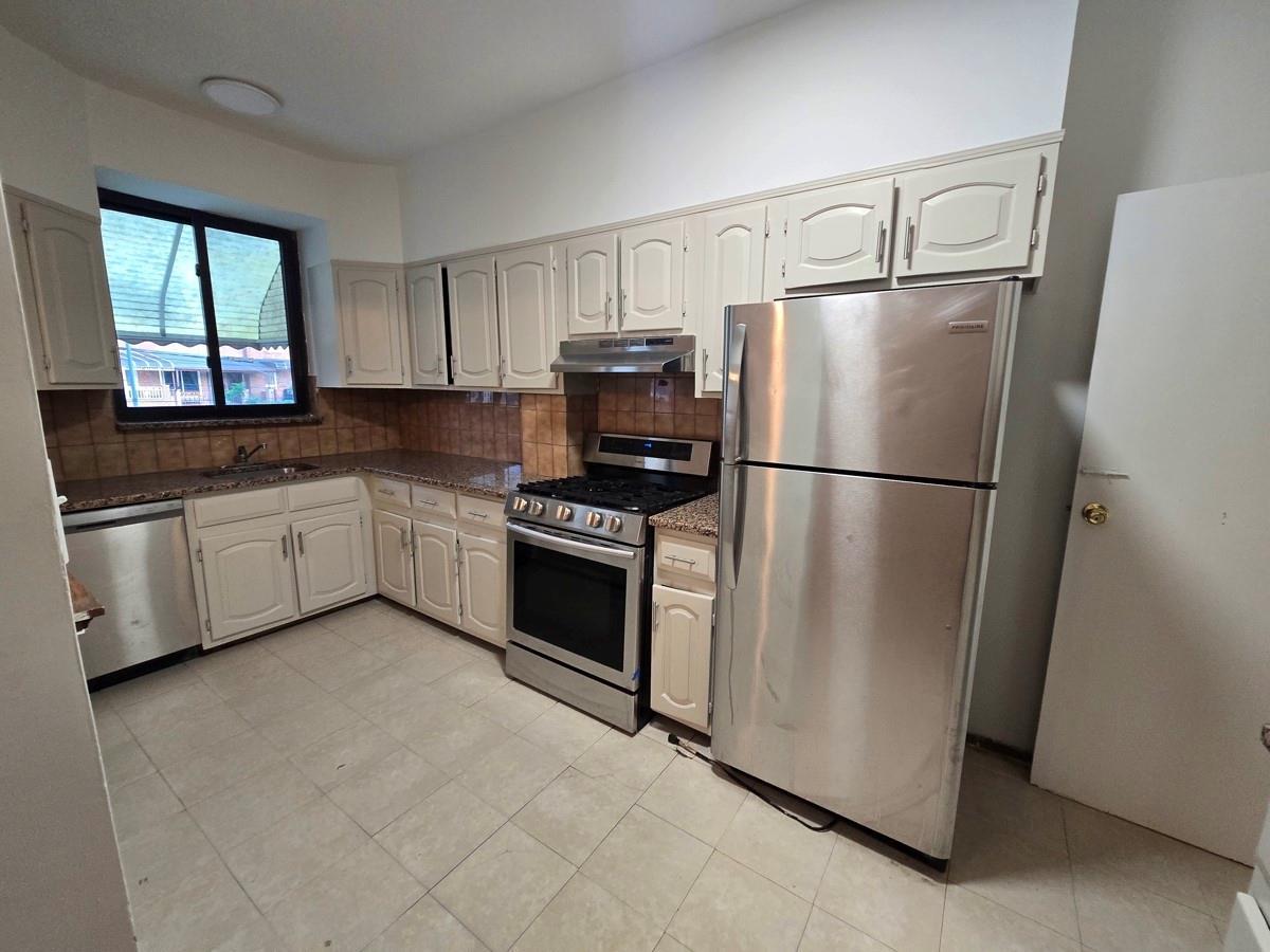 Single Family 50th  Queens, NY 11377, MLS-873709-12