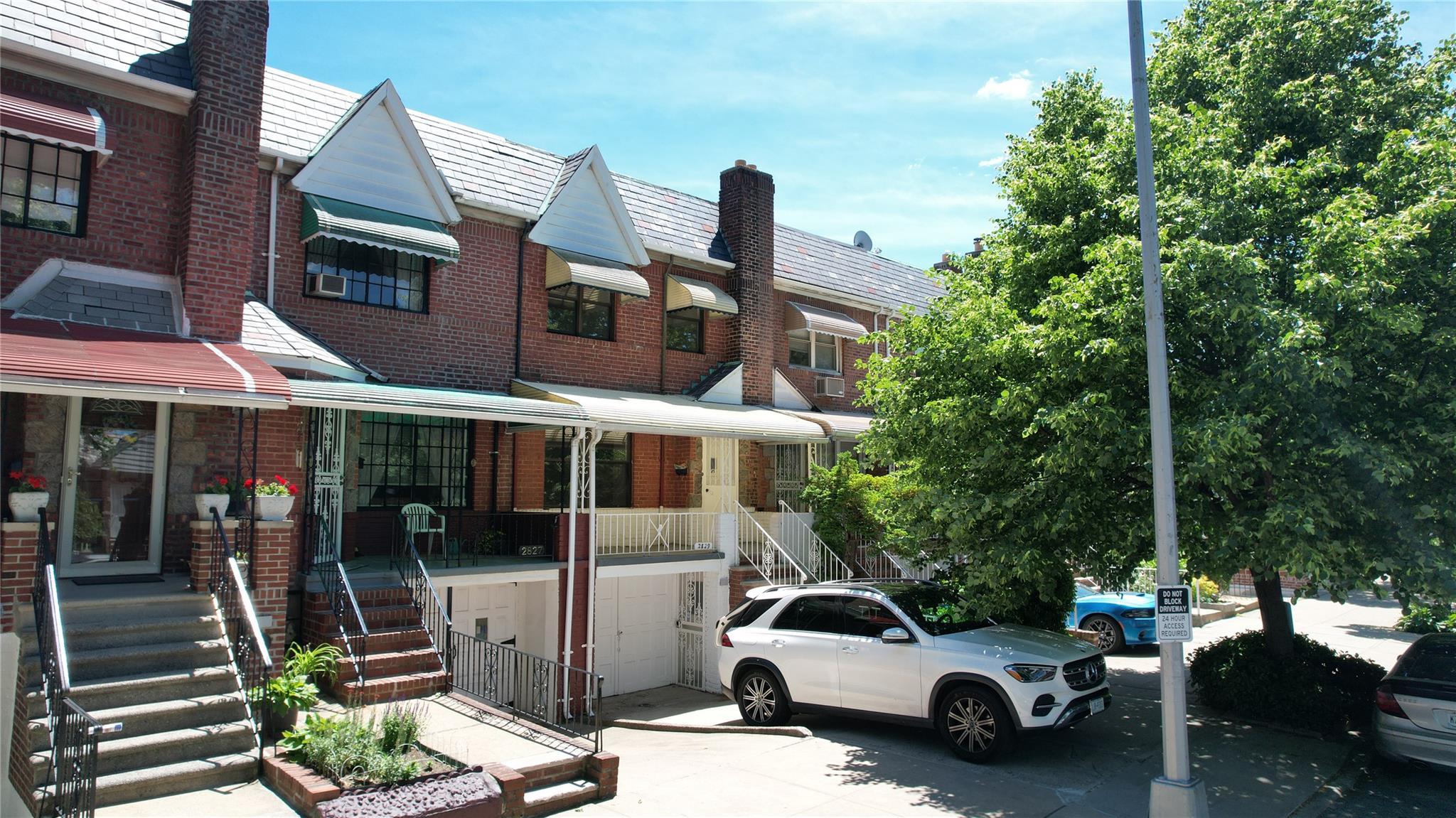 Single Family 50th  Queens, NY 11377, MLS-873709-3