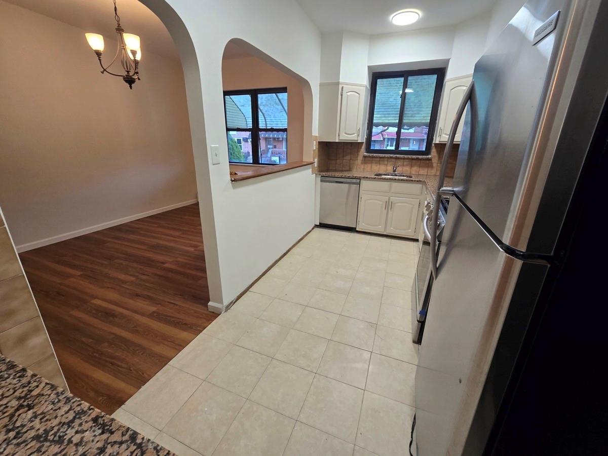 Single Family 50th  Queens, NY 11377, MLS-873709-8