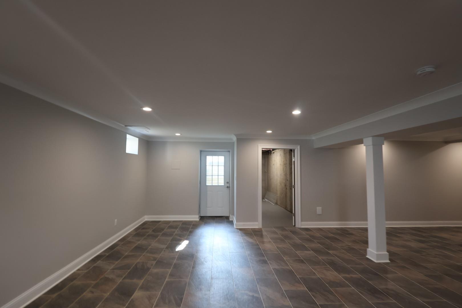 Single Family Washington  Nassau County, NY 11710, MLS-873720-22