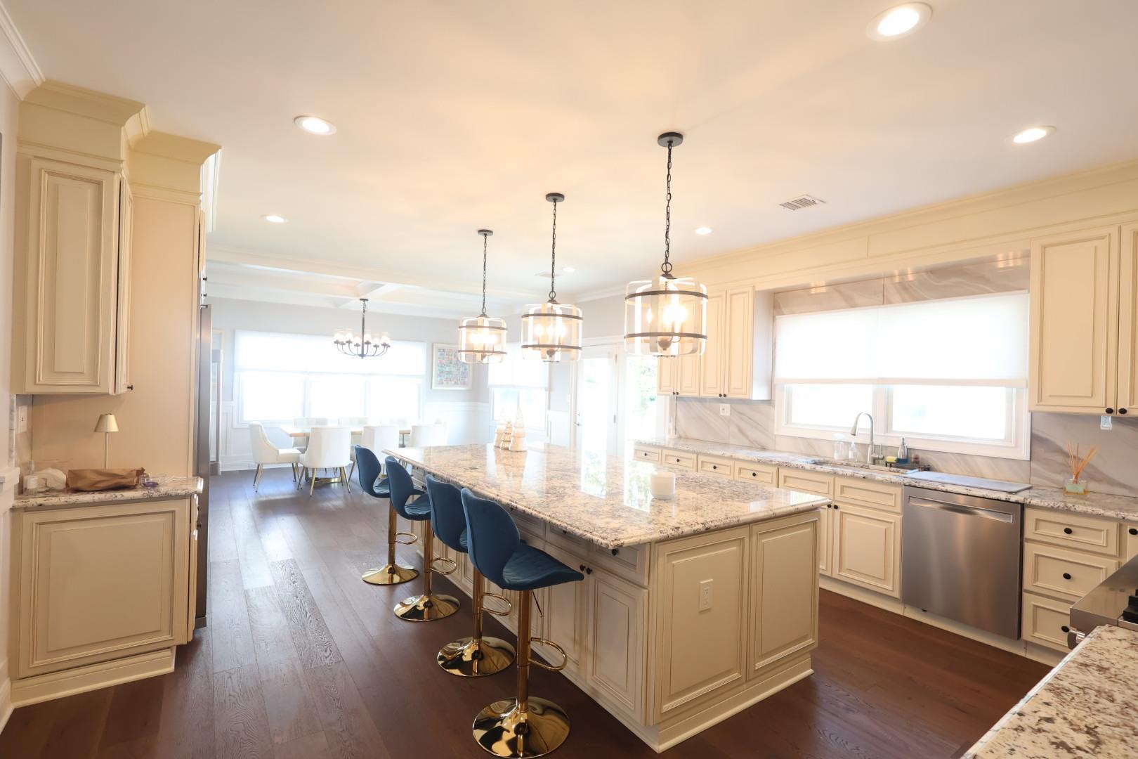 Single Family Washington  Nassau County, NY 11710, MLS-873720-4