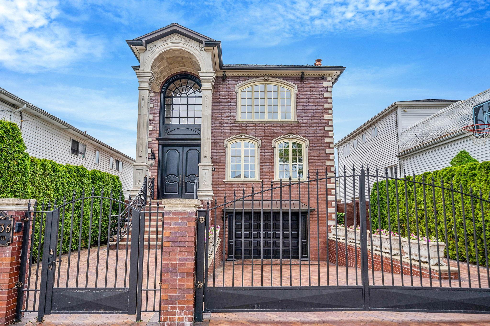 Single Family 90th  Queens, NY 11414, MLS-873745-2