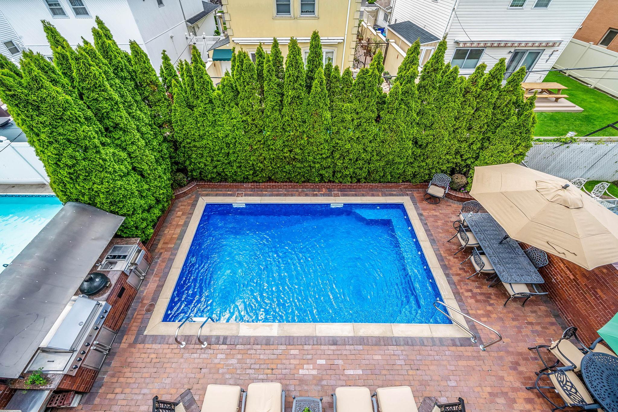 Single Family 90th  Queens, NY 11414, MLS-873745-30