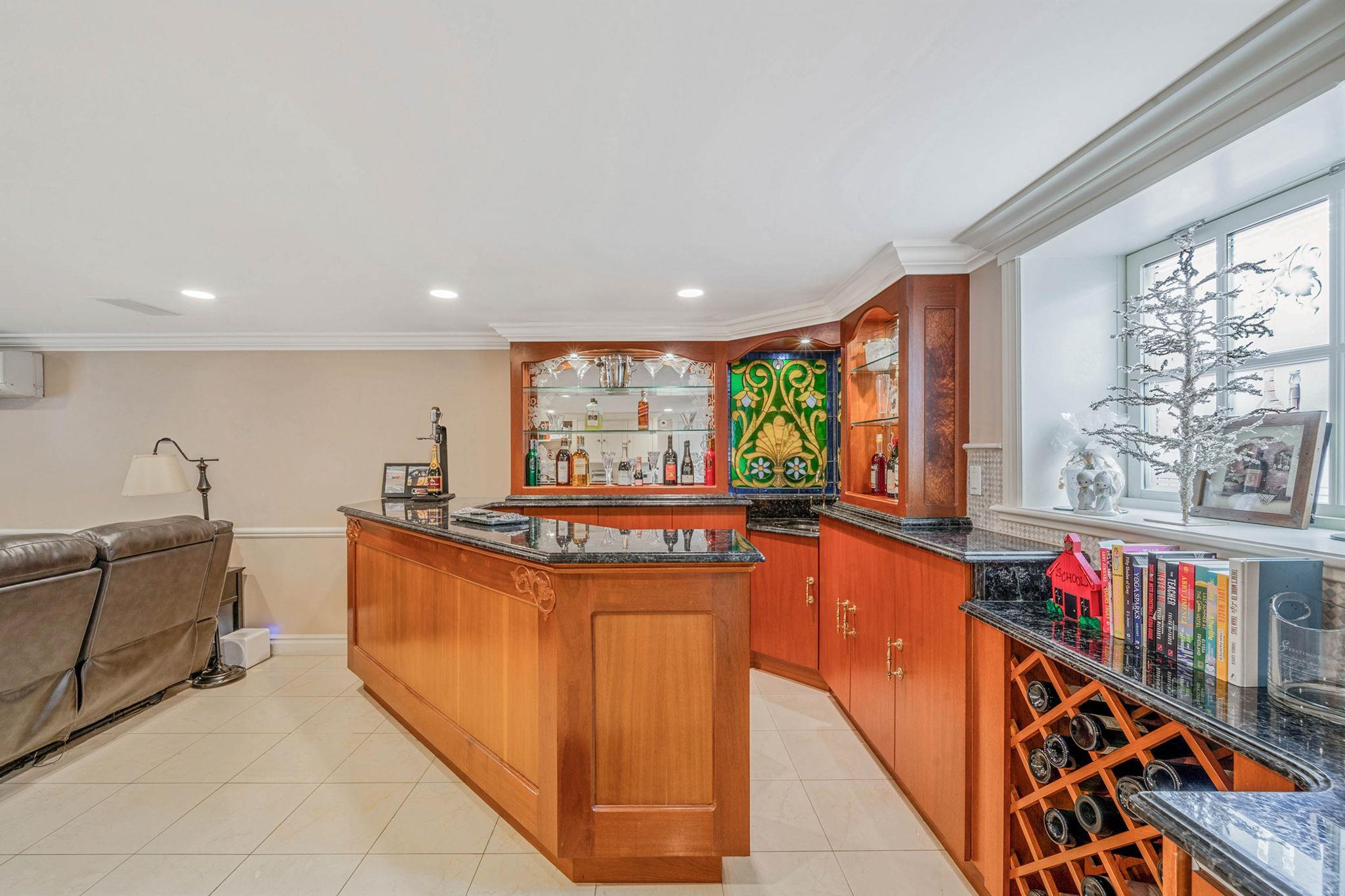 Single Family 90th  Queens, NY 11414, MLS-873745-38