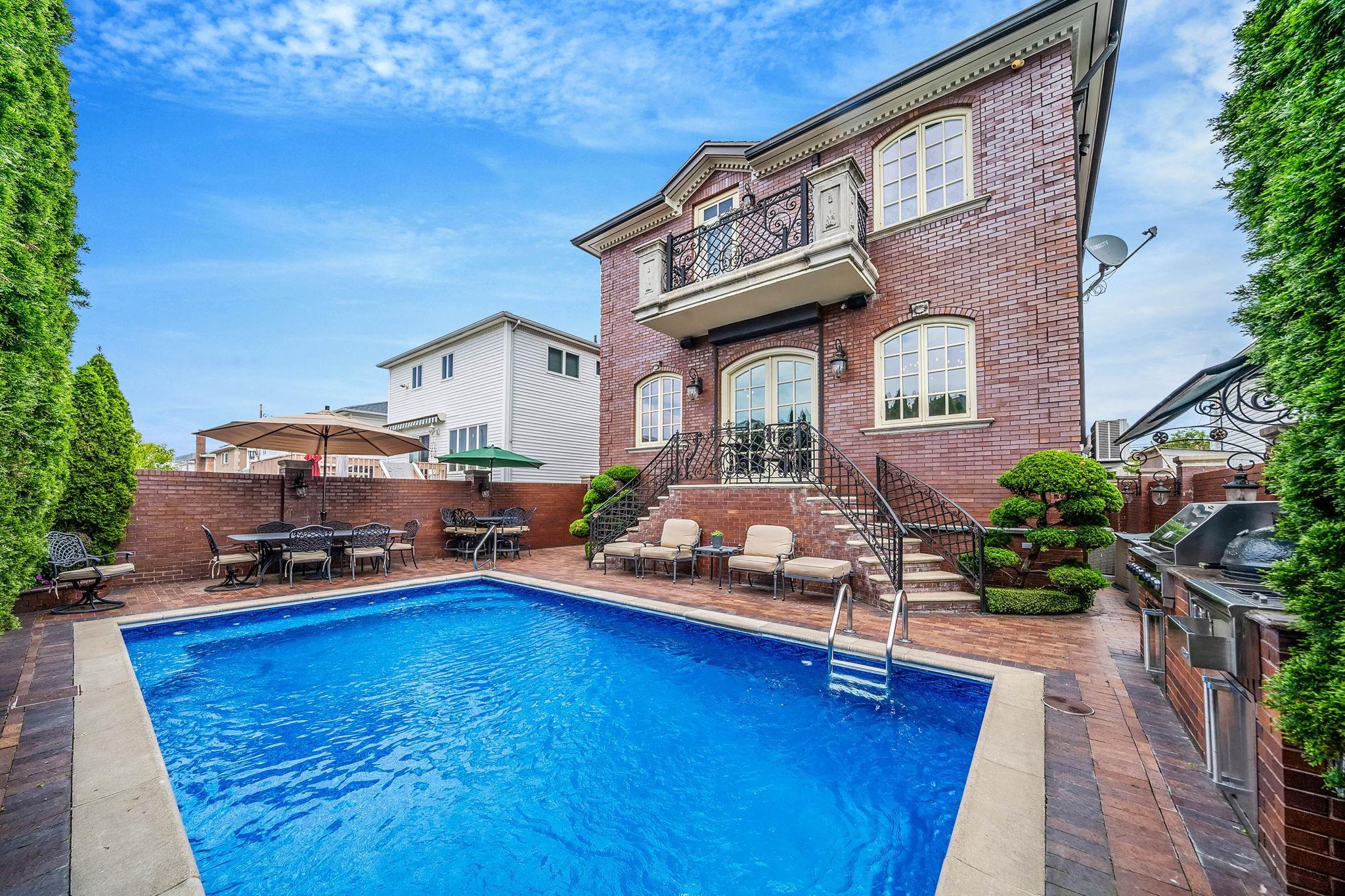 Single Family 90th  Queens, NY 11414, MLS-873745-45