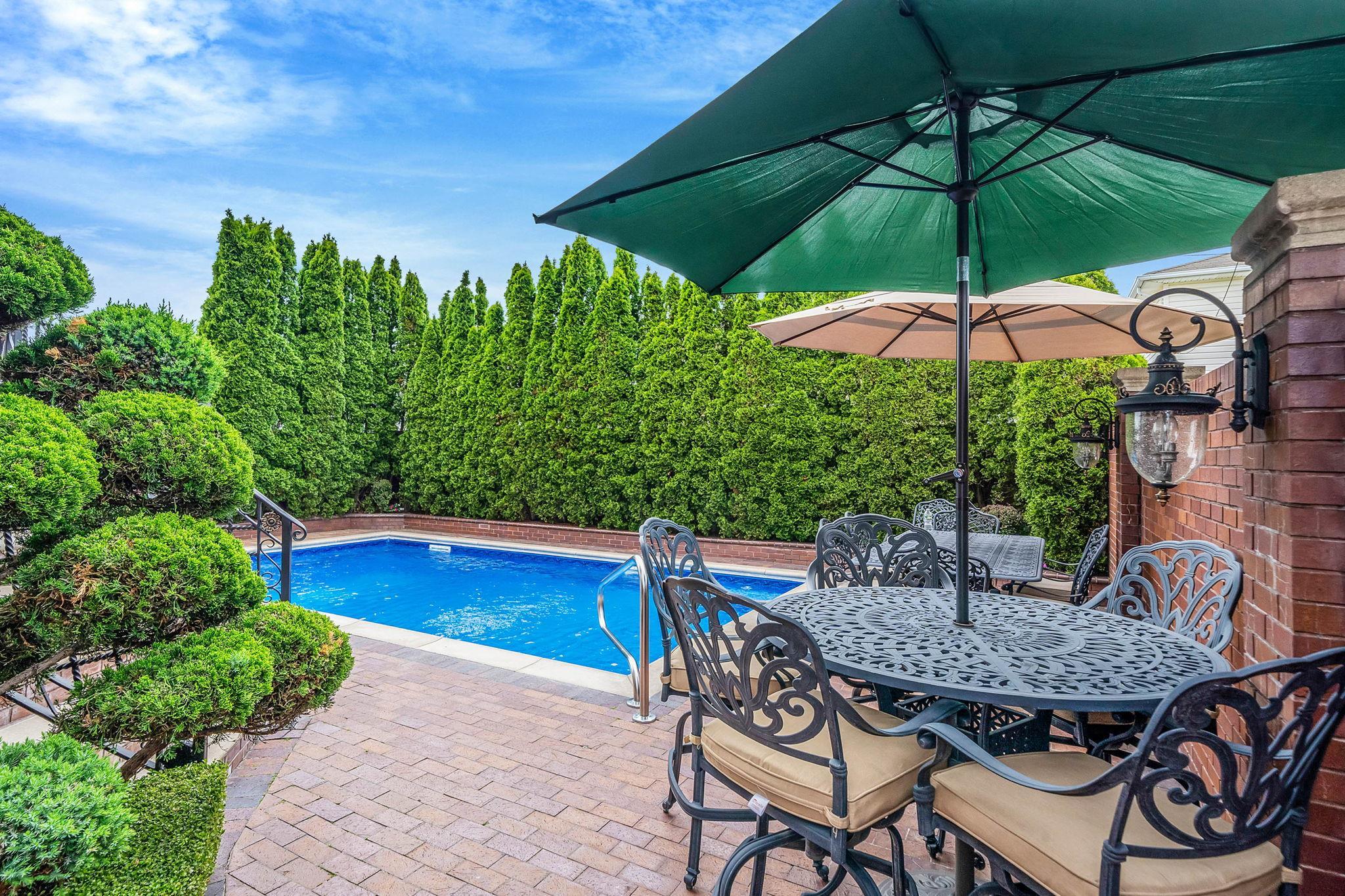 Single Family 90th  Queens, NY 11414, MLS-873745-48