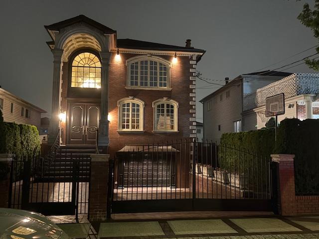 Single Family 90th  Queens, NY 11414, MLS-873745-5