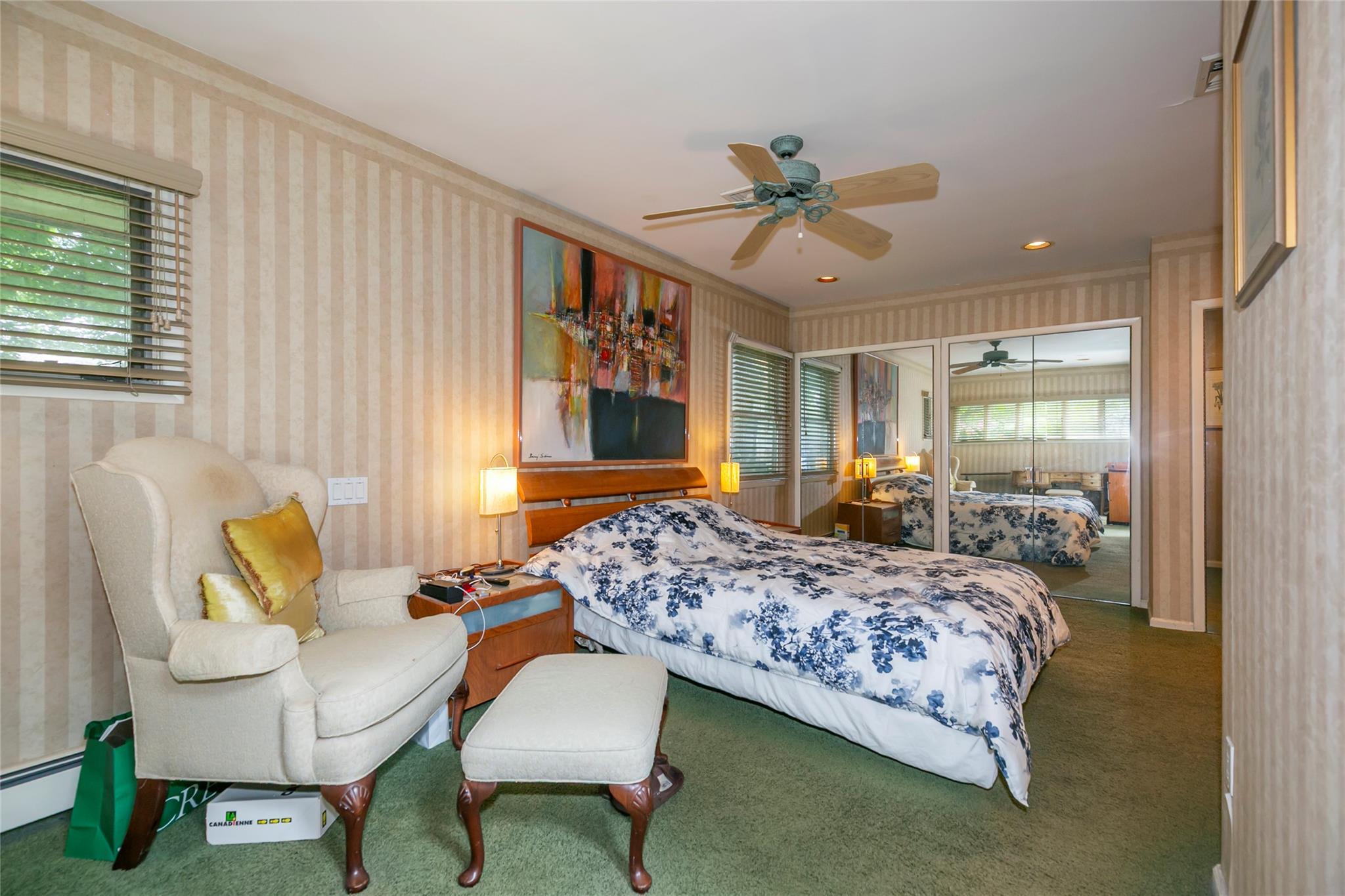 Single Family Dale Carnegie  Nassau County, NY 11020, MLS-873757-12