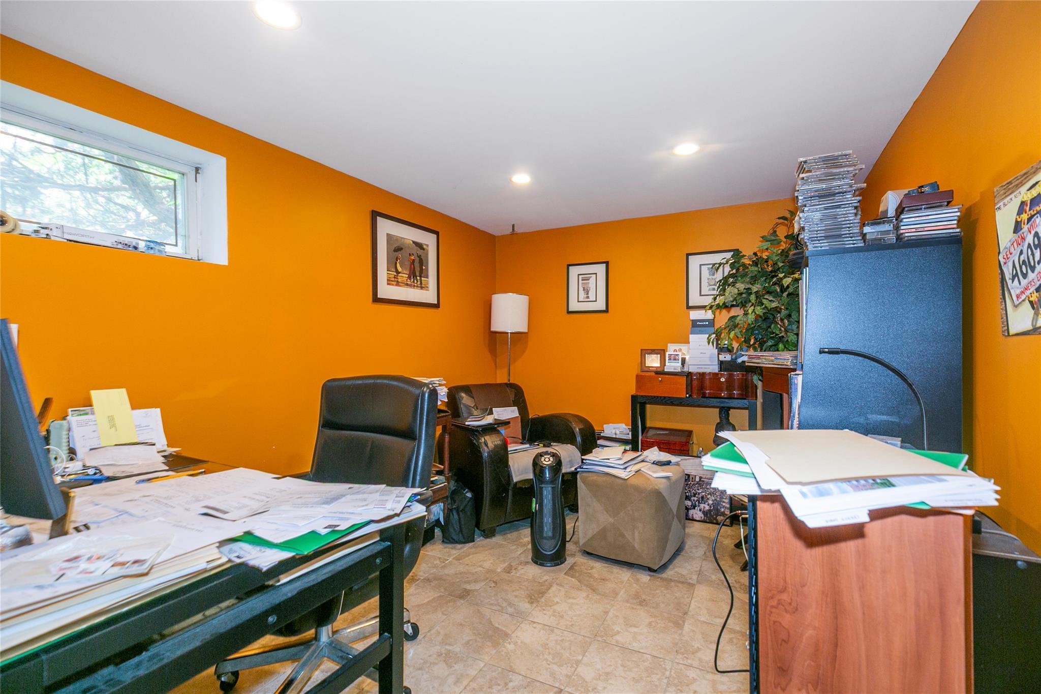 Single Family Dale Carnegie  Nassau County, NY 11020, MLS-873757-20