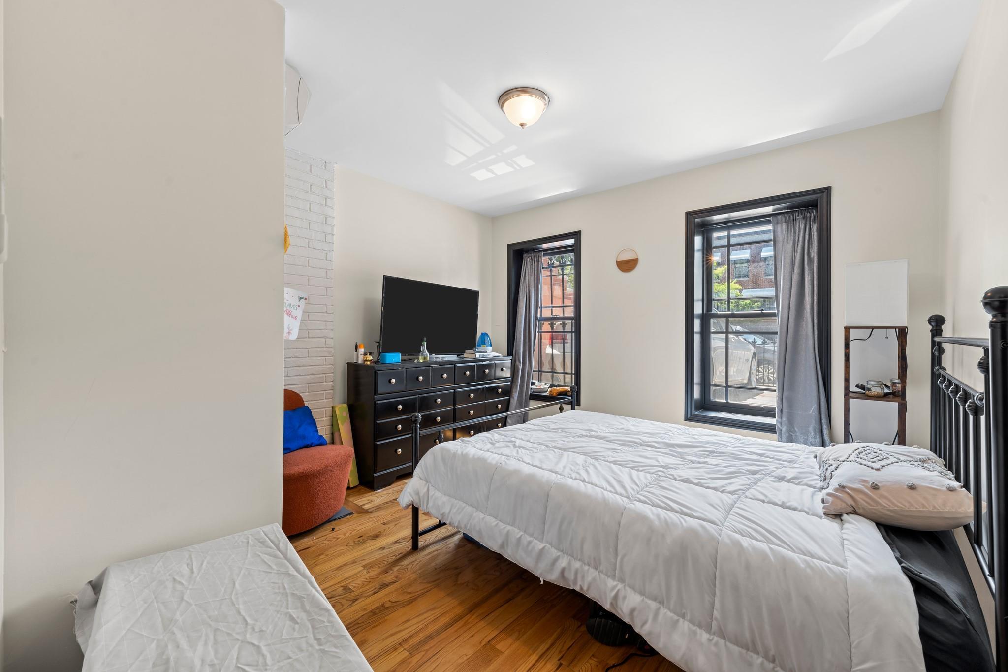 Single Family Lexington  Brooklyn, NY 11221, MLS-873762-34
