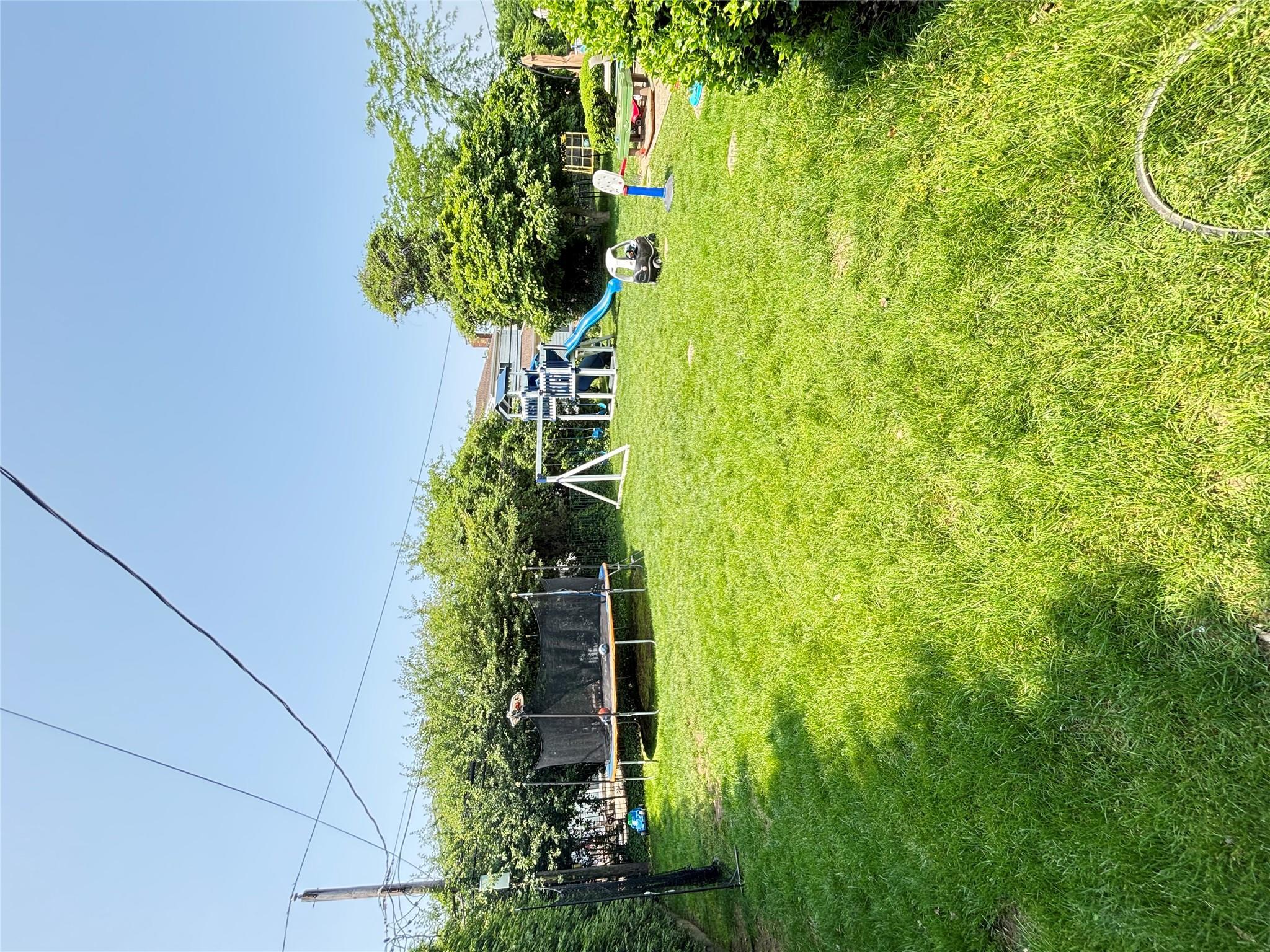 Single Family Valley  Nassau County, NY 11581, MLS-873774-4