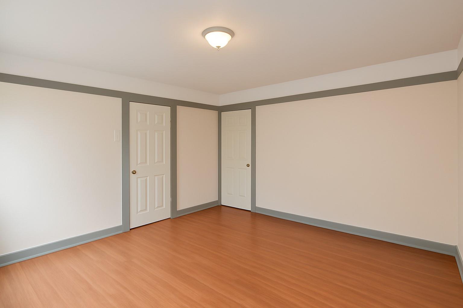 Single Family Hawtree  Queens, NY 11417, MLS-873790-7