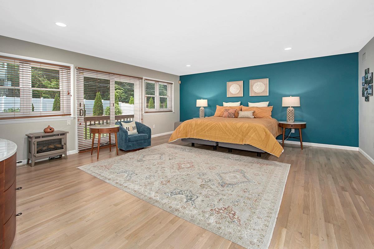 Single Family Carriage  Westchester County, NY 10605, MLS-873791-12