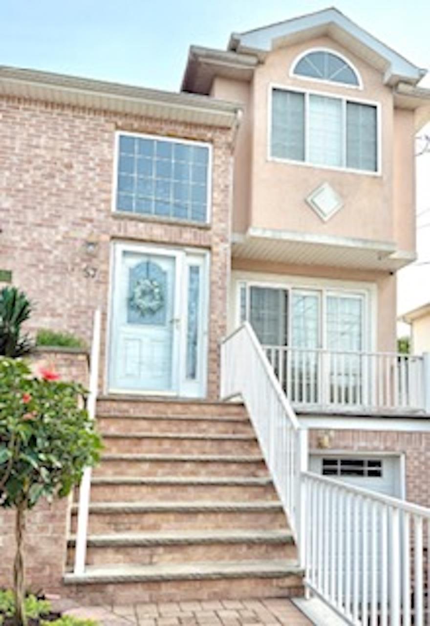 Single Family Herrick  Staten Island, NY 10309, MLS-873797-2