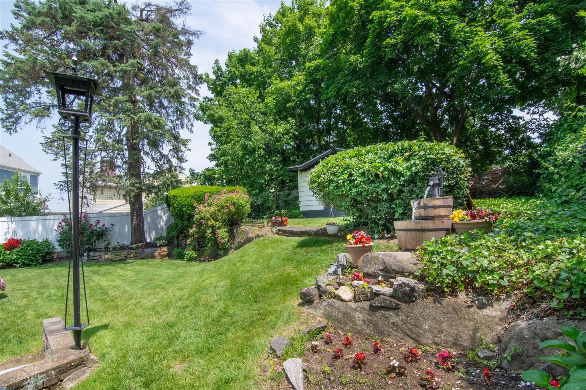 Single Family Bella Vista  Westchester County, NY 10707, MLS-873827-26