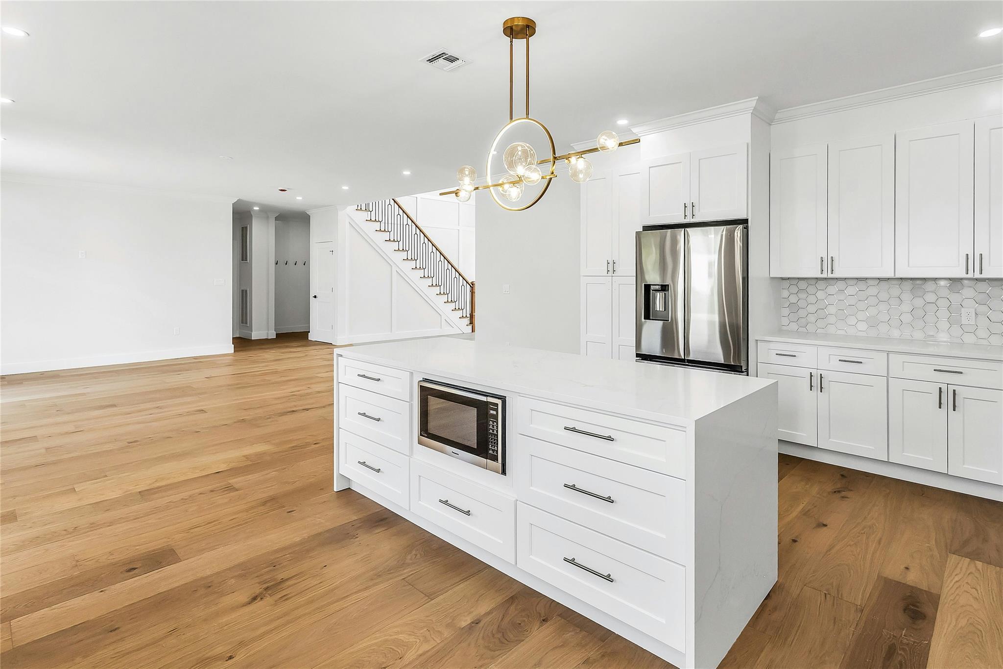 Single Family Vista  Nassau County, NY 11756, MLS-873842-14