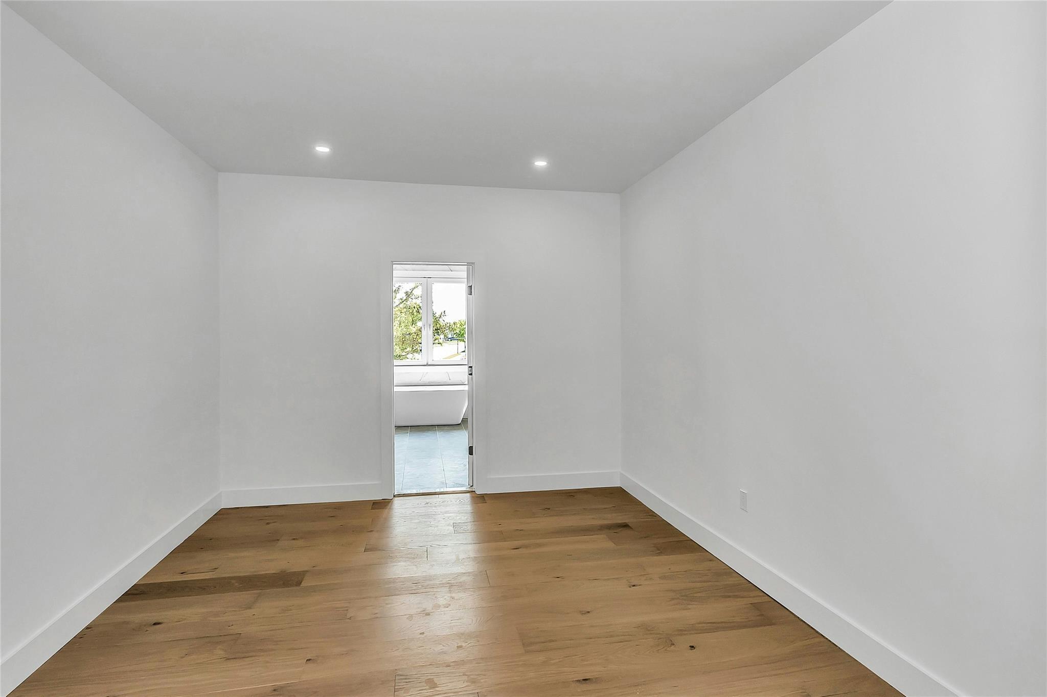 Single Family Vista  Nassau County, NY 11756, MLS-873842-27