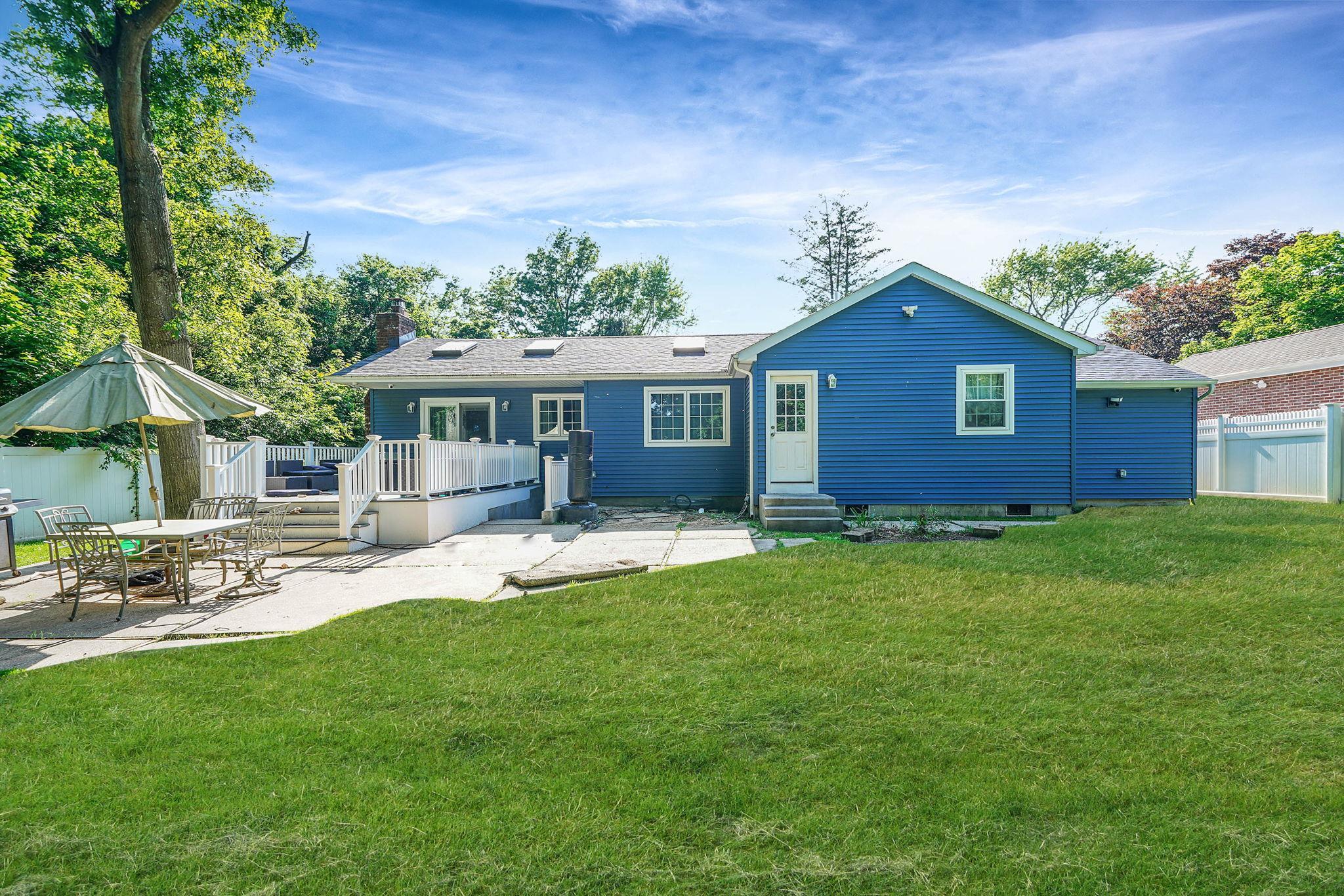 Single Family Pine Acres  Suffolk County, NY 11729, MLS-873845-36