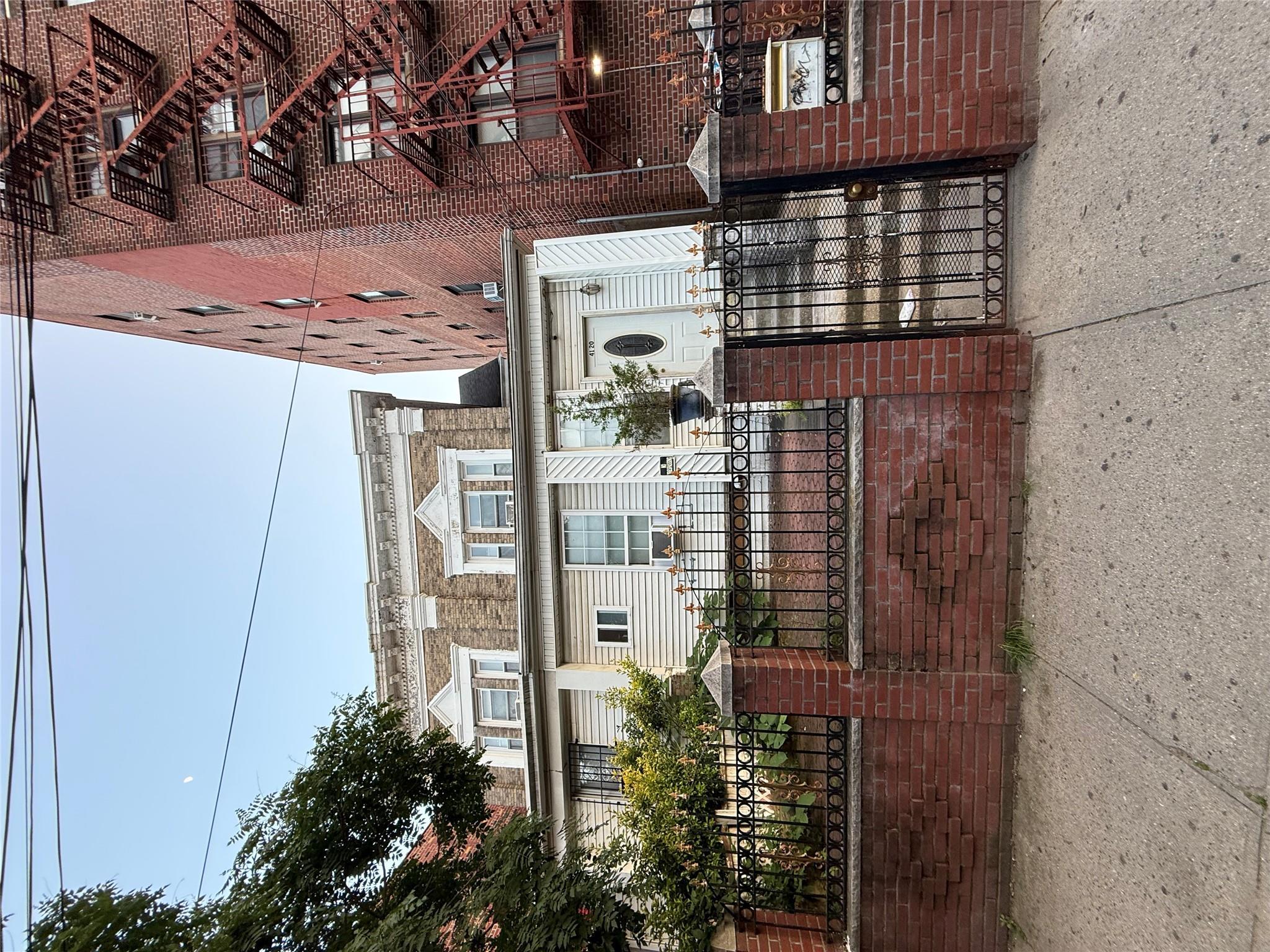 Single Family Elbertson  Queens, NY 11373, MLS-873862-4