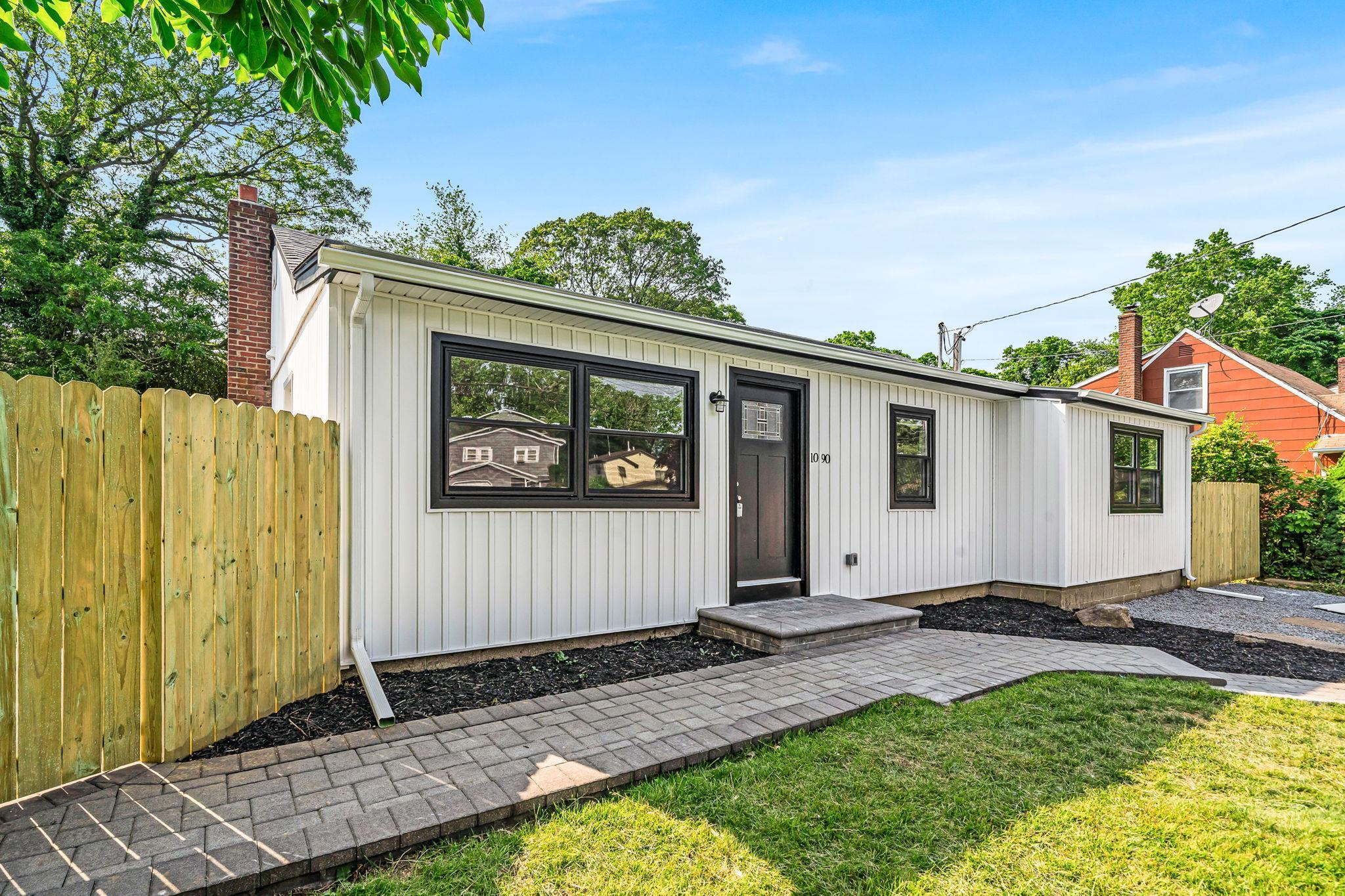 Single Family Brookdale  Suffolk County, NY 11706, MLS-873891-3