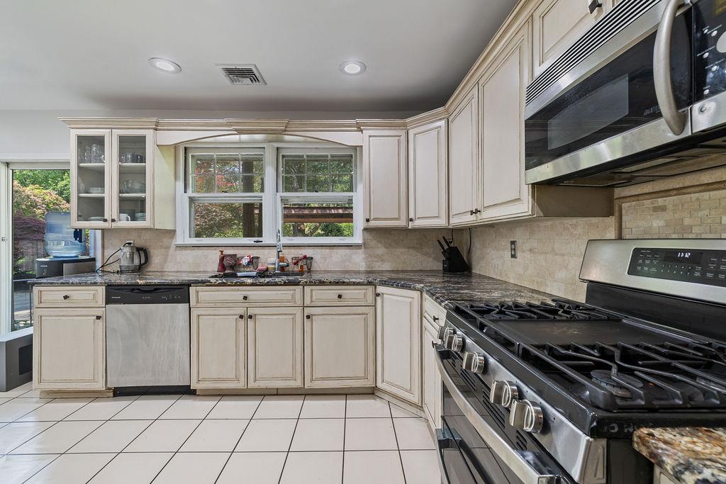 Single Family Buena Vista  Rockland County, NY 10956, MLS-873895-19