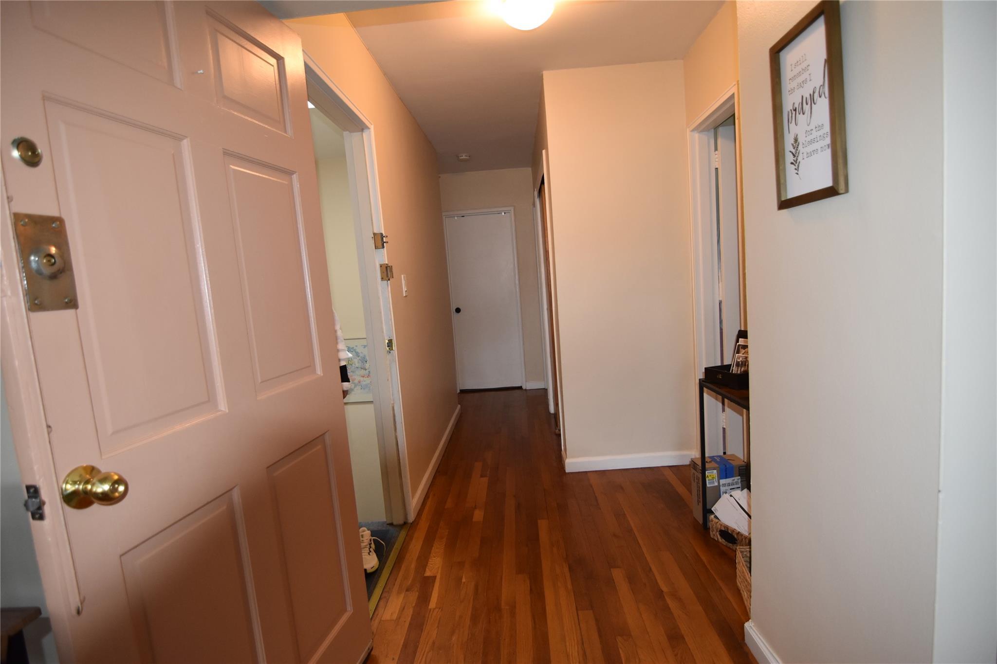 Single Family 68th  Queens, NY 11377, MLS-873897-10