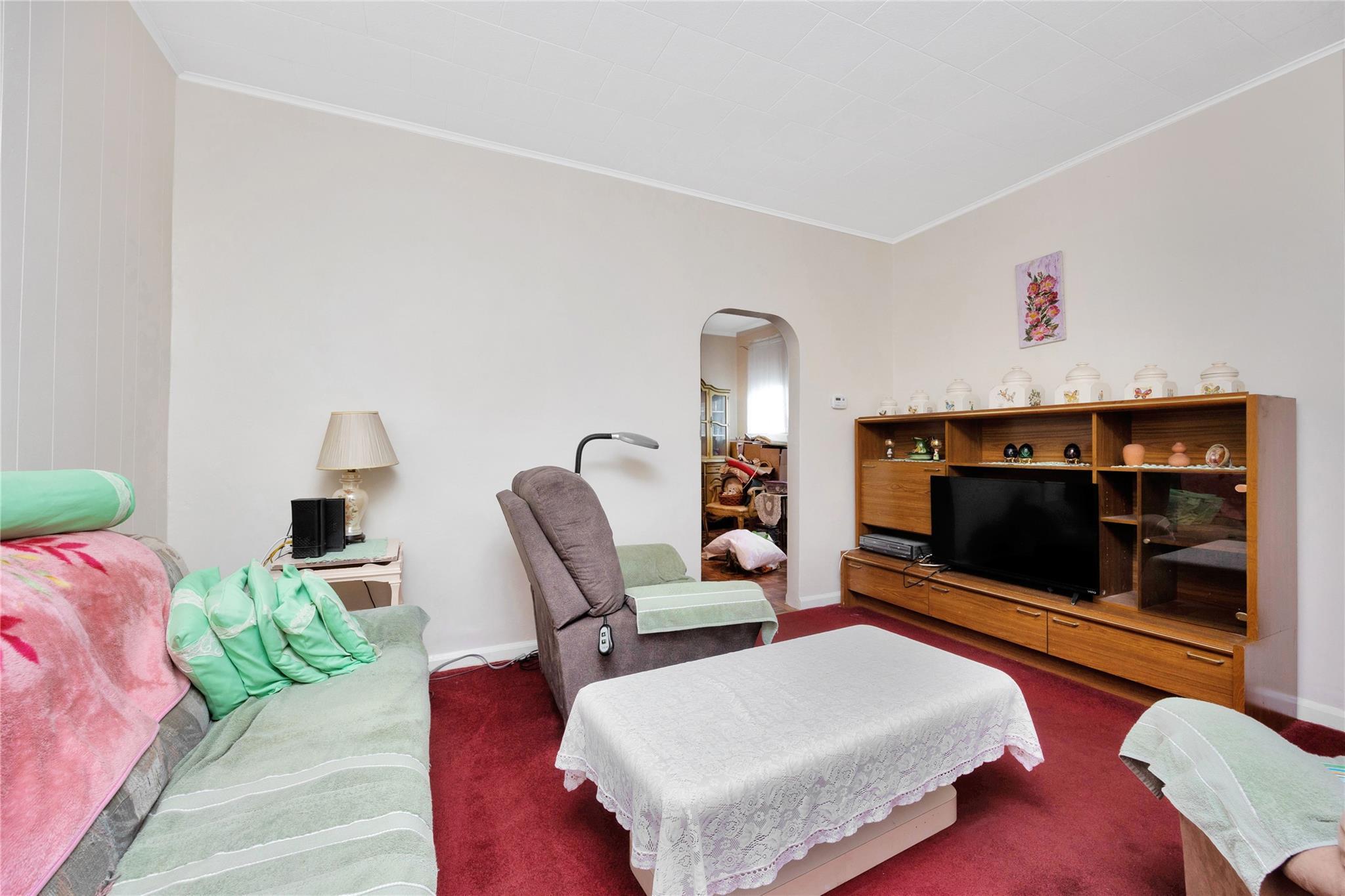 Single Family George  Queens, NY 11385, MLS-873902-14