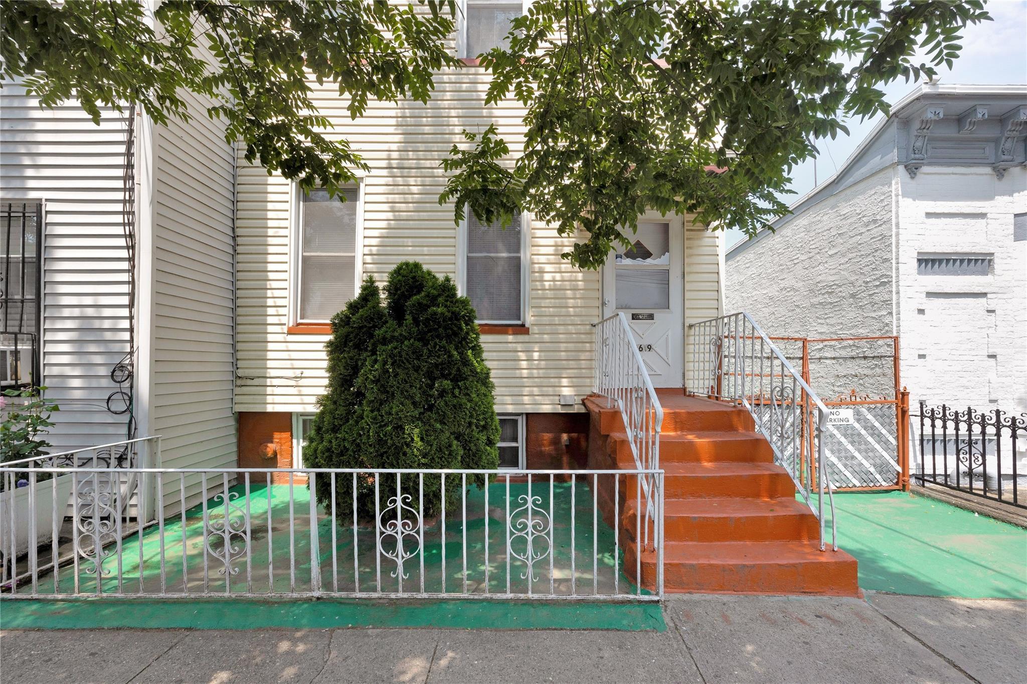 Single Family George  Queens, NY 11385, MLS-873902-20