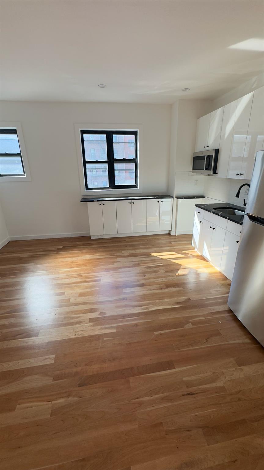 Single Family Radde  Brooklyn, NY 11233, MLS-873905-10
