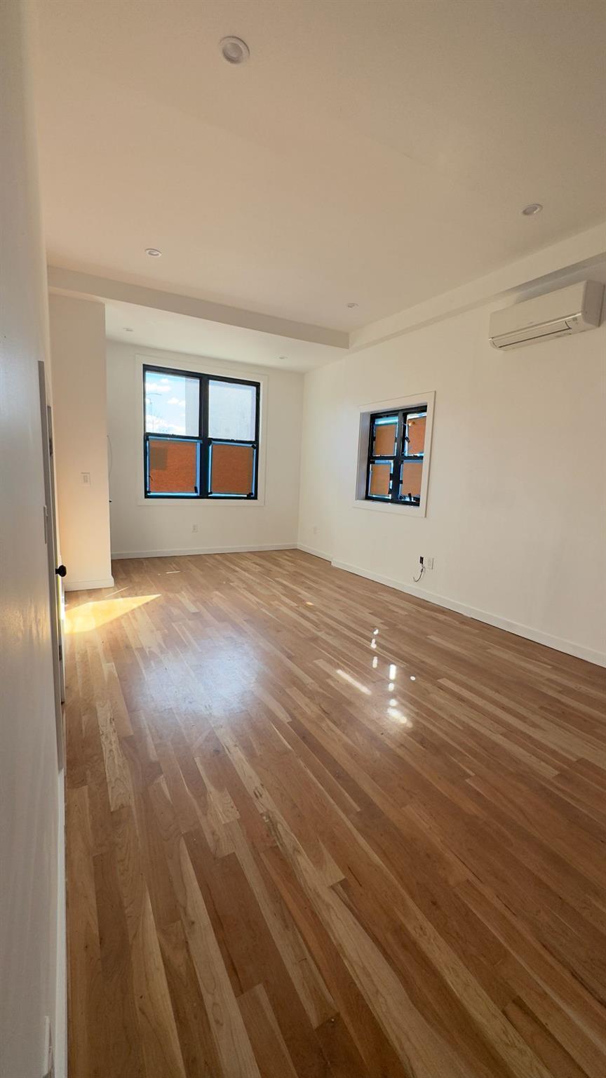 Single Family Radde  Brooklyn, NY 11233, MLS-873905-17
