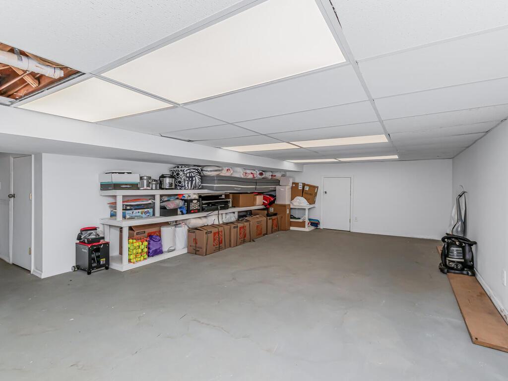 Single Family Hands Creek  Suffolk County, NY 11937, MLS-873926-18
