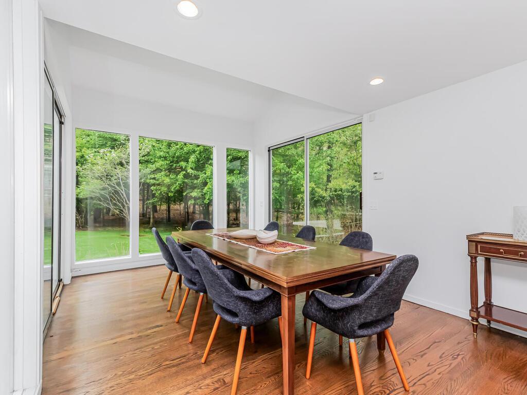 Single Family Hands Creek  Suffolk County, NY 11937, MLS-873926-31