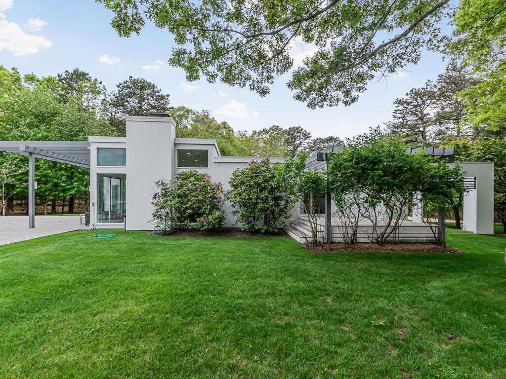 Single Family Hands Creek  Suffolk County, NY 11937, MLS-873926-40
