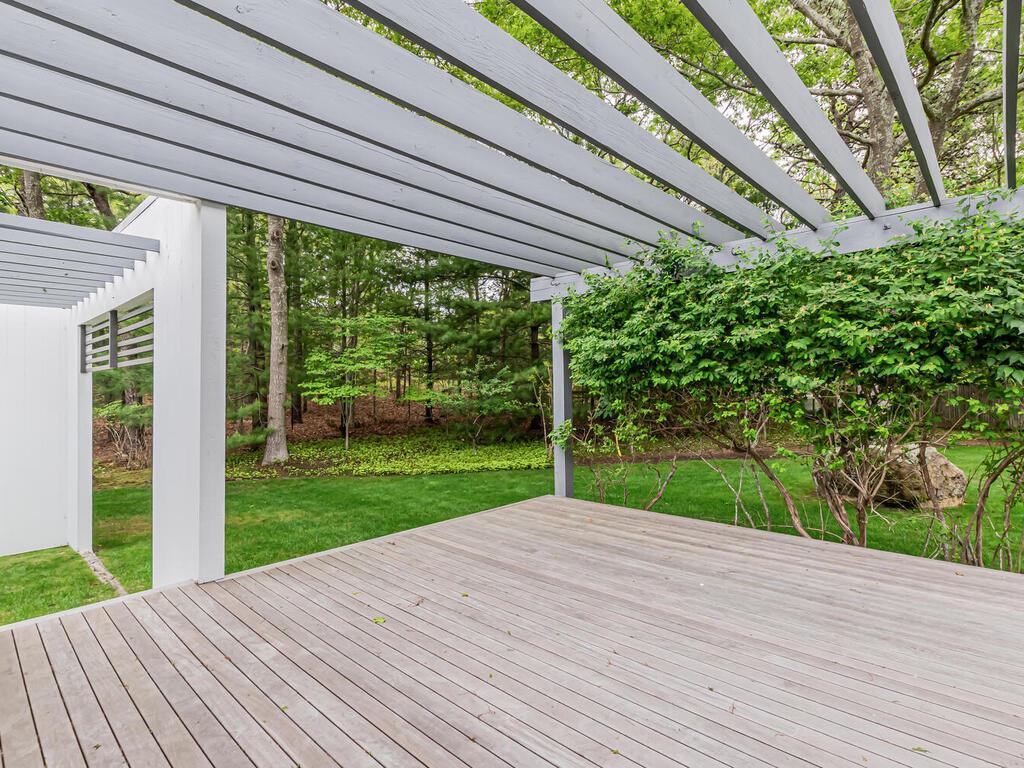 Single Family Hands Creek  Suffolk County, NY 11937, MLS-873926-42