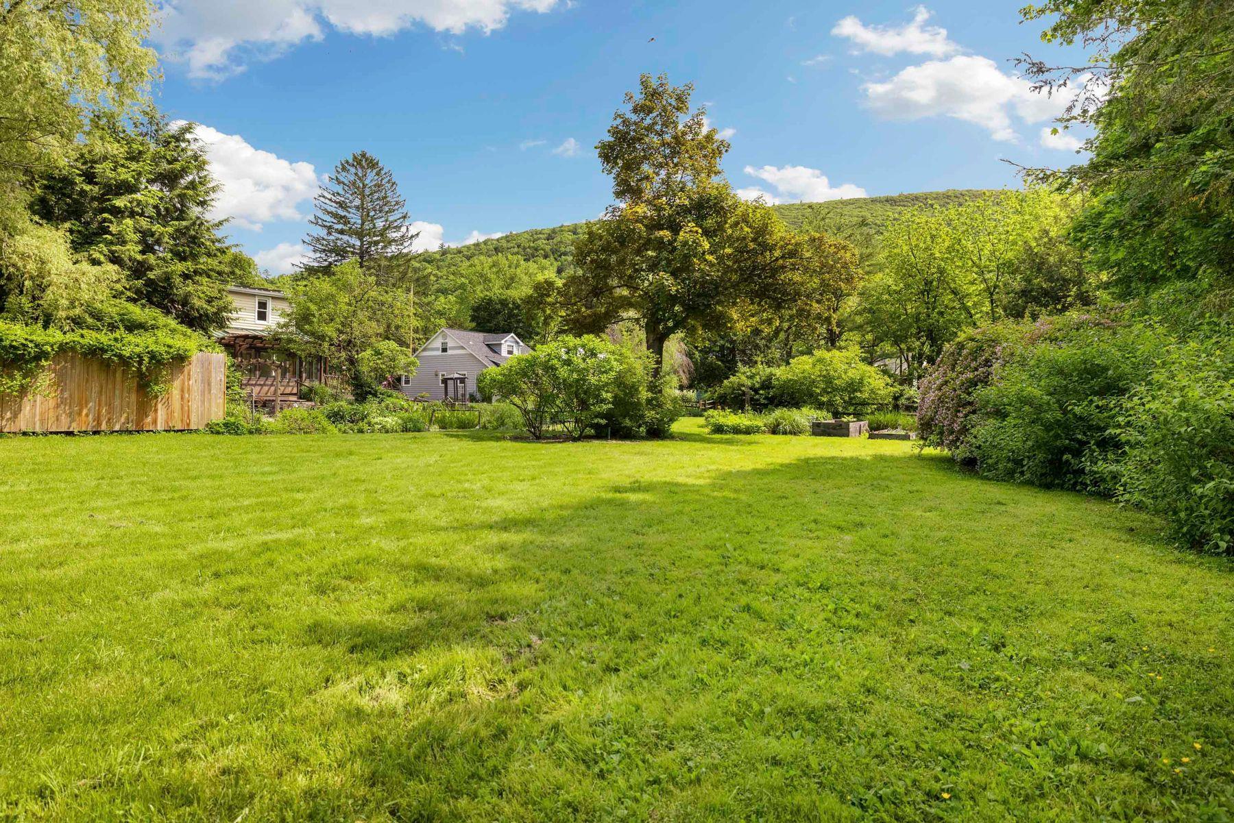 Single Family Tremper  Ulster County, NY 12464, MLS-873947-42