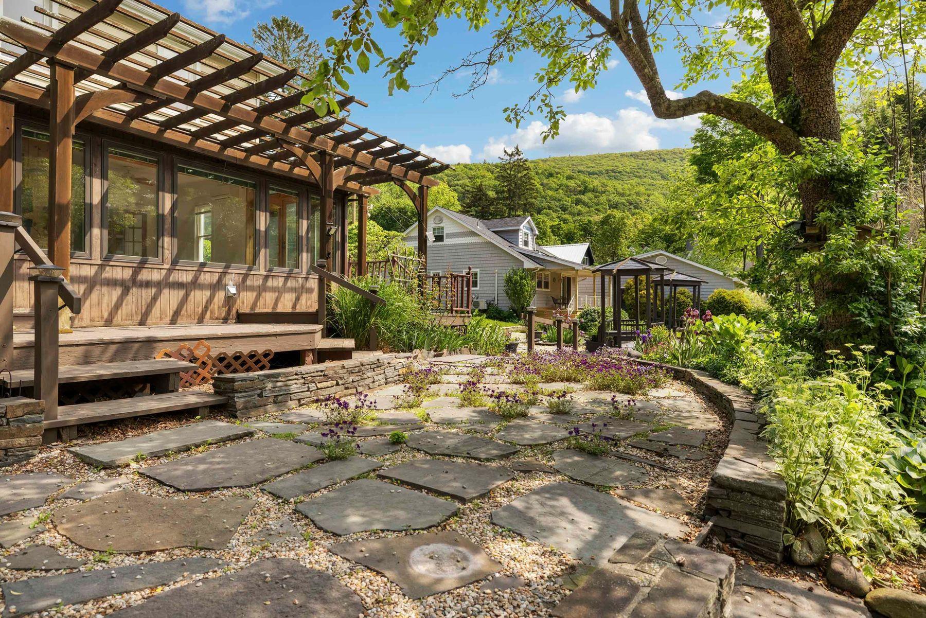 Single Family Tremper  Ulster County, NY 12464, MLS-873947-44