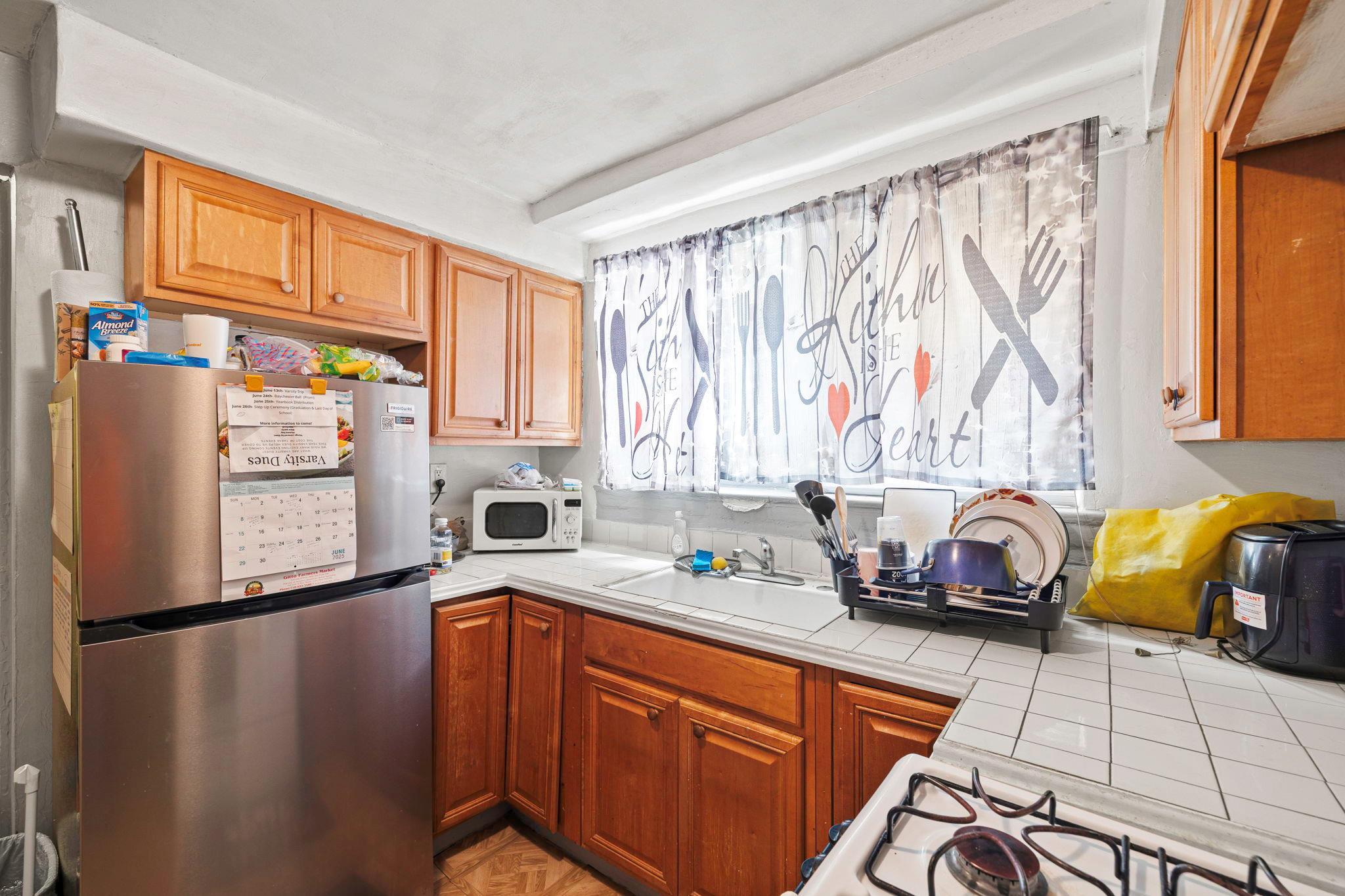 Single Family Wilder  Bronx, NY 10466, MLS-873951-10