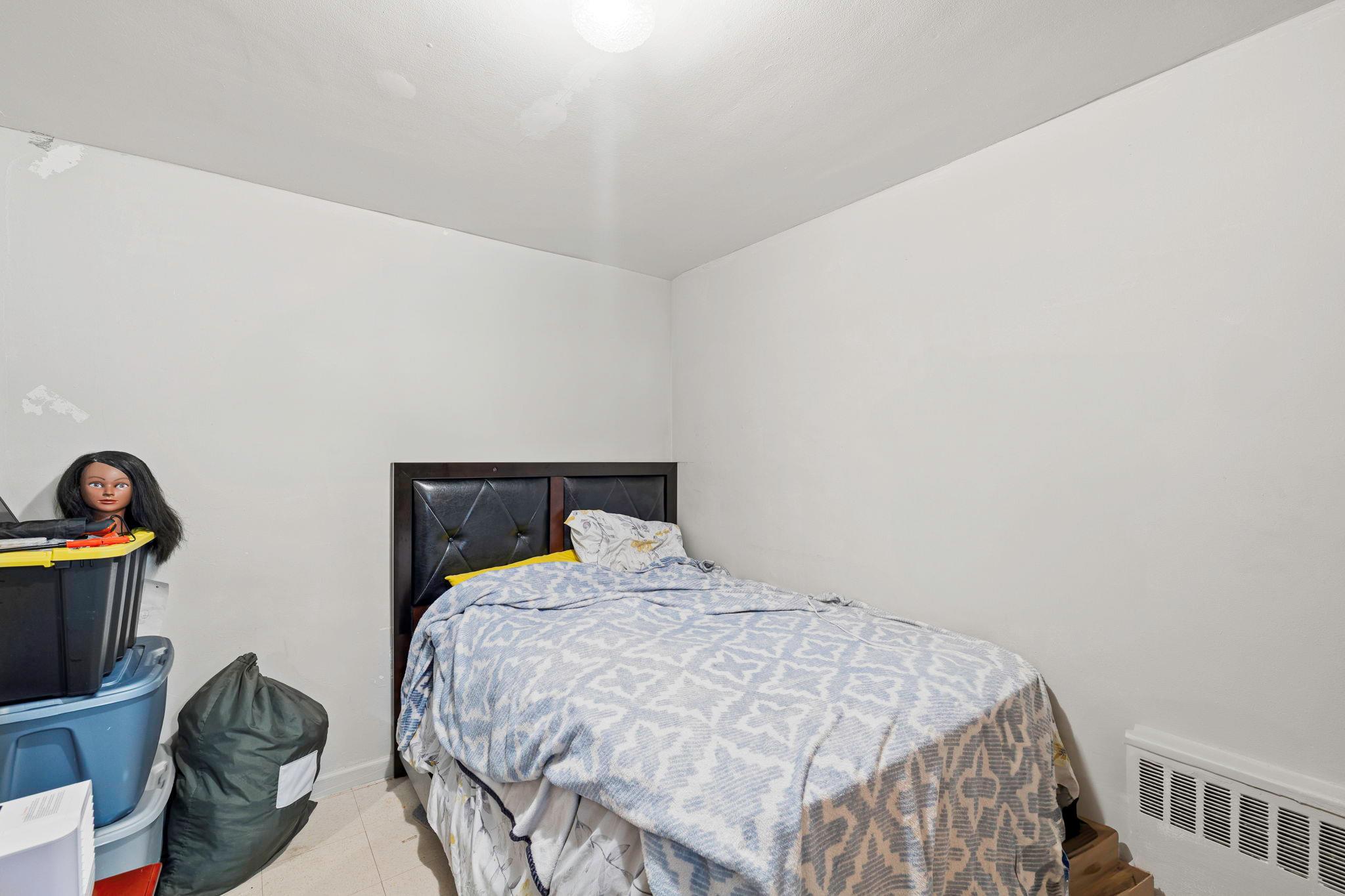 Single Family Wilder  Bronx, NY 10466, MLS-873951-12